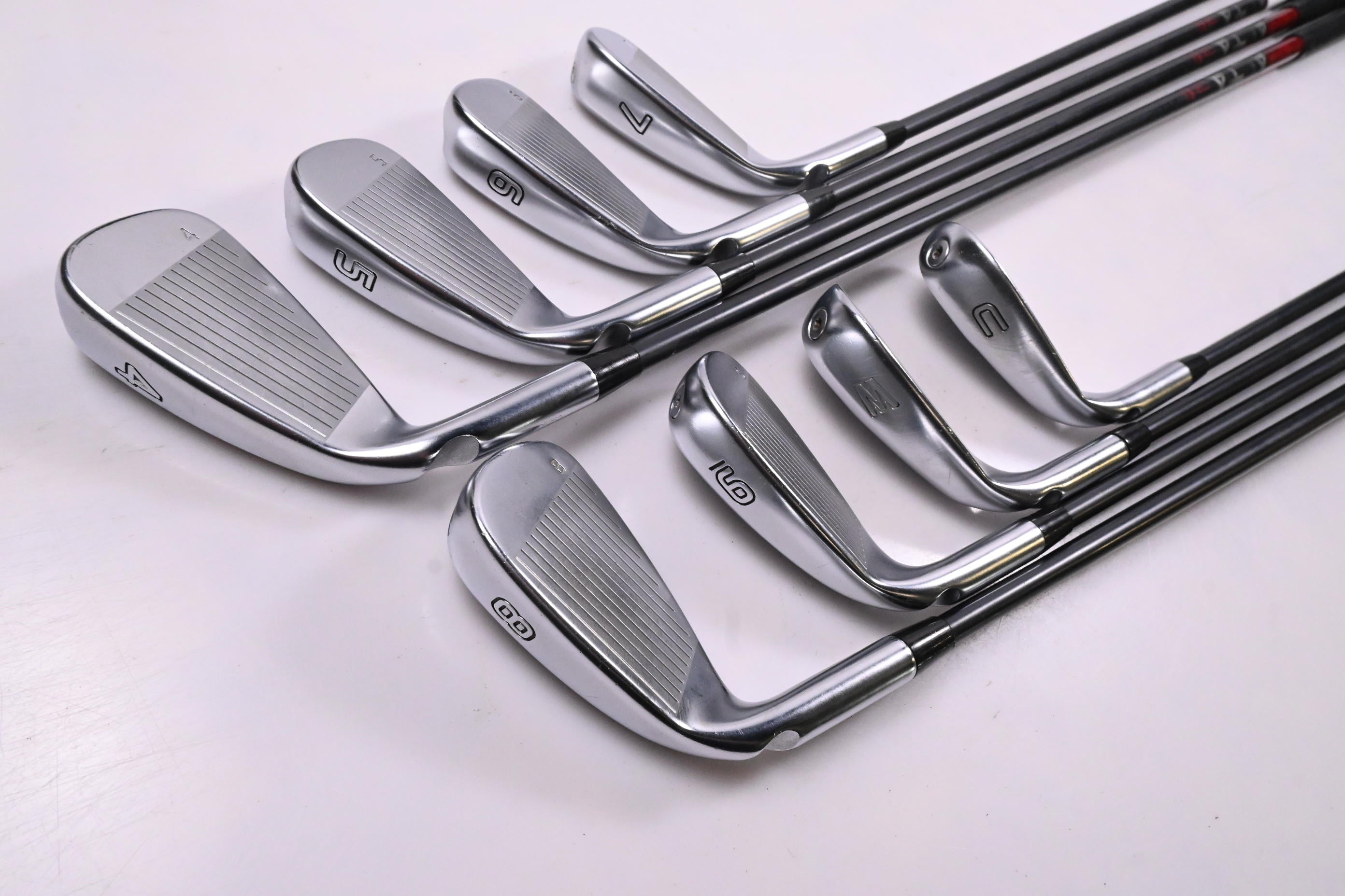Ping G410 Irons / 4-PW+UW / Black Dot / Senior Flex Ping ALTA CB Red AWT Shafts