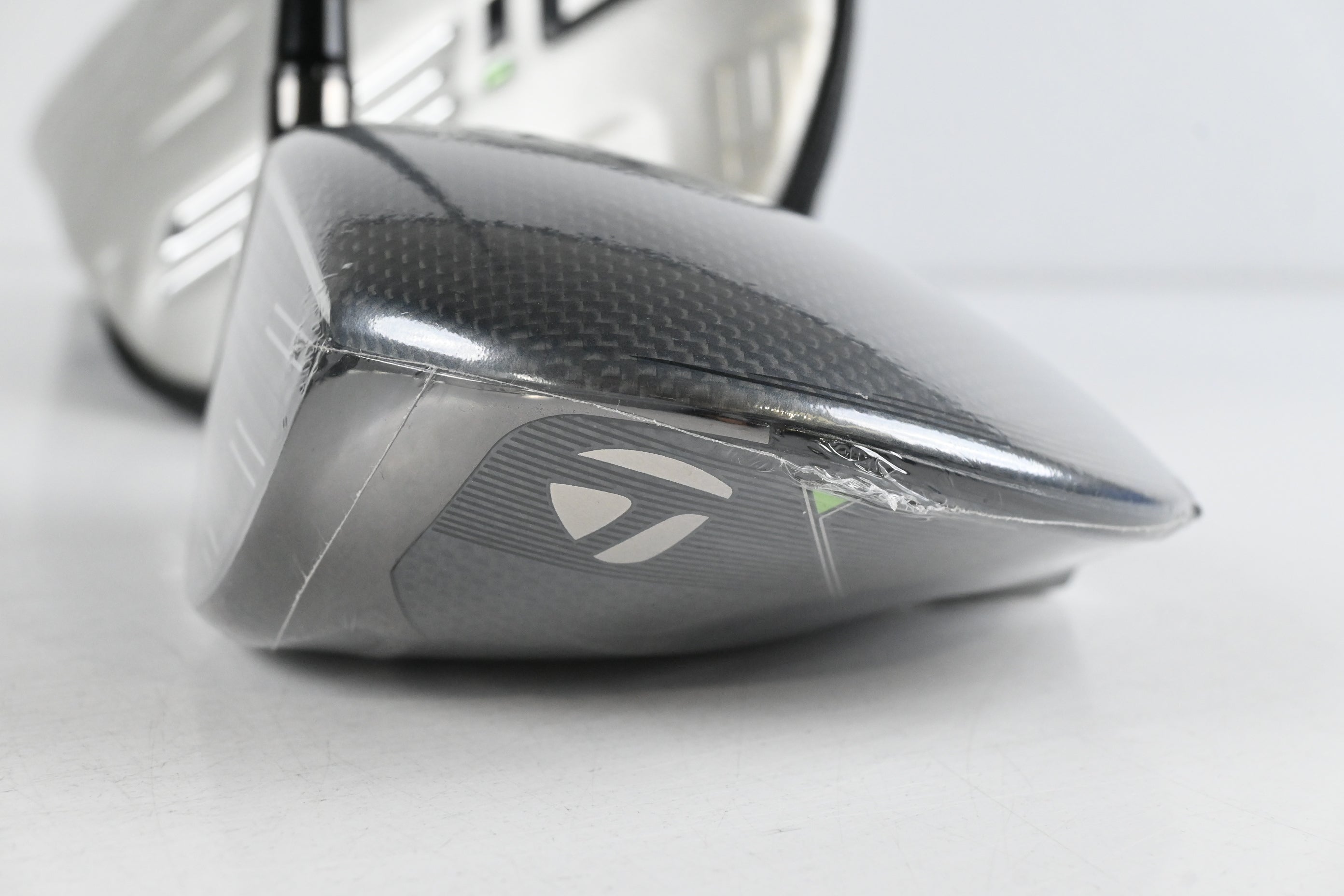 Left Hand Taylormade Qi35 Driver / 9 Degree / Regular Flex Vanquish 5 Shaft