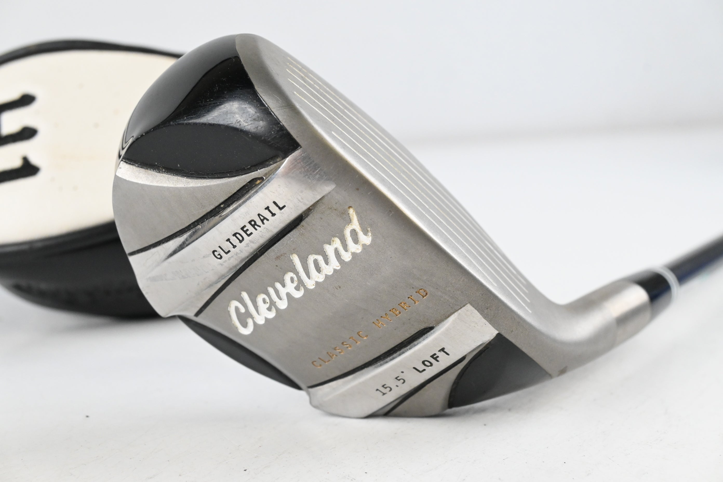 Cleveland 588 Gliderail #1 Hybrid / 15.5 Degree / X-Flex Miyzaki C.Kua 83 Shaft
