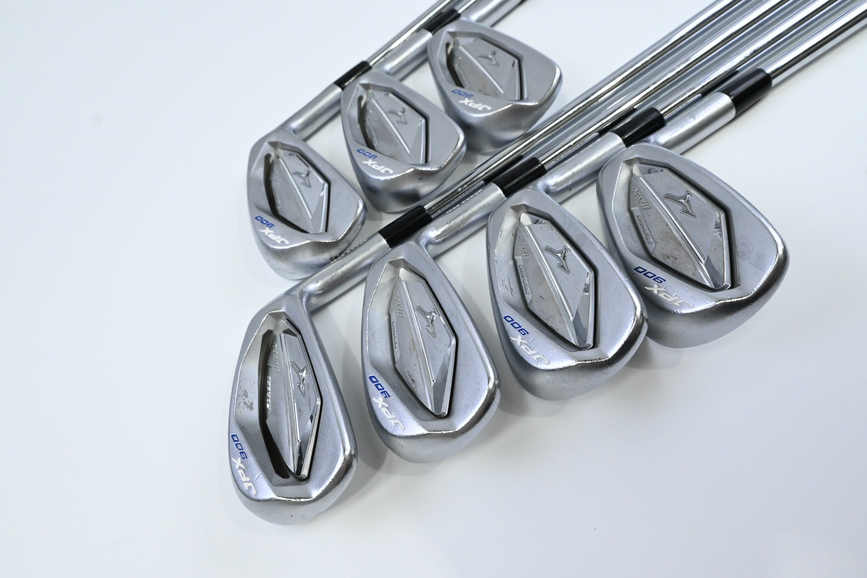 Mizuno JPX 900 Forged Irons / 4-PW / Regular Plus Flex Project X Rifle Shafts