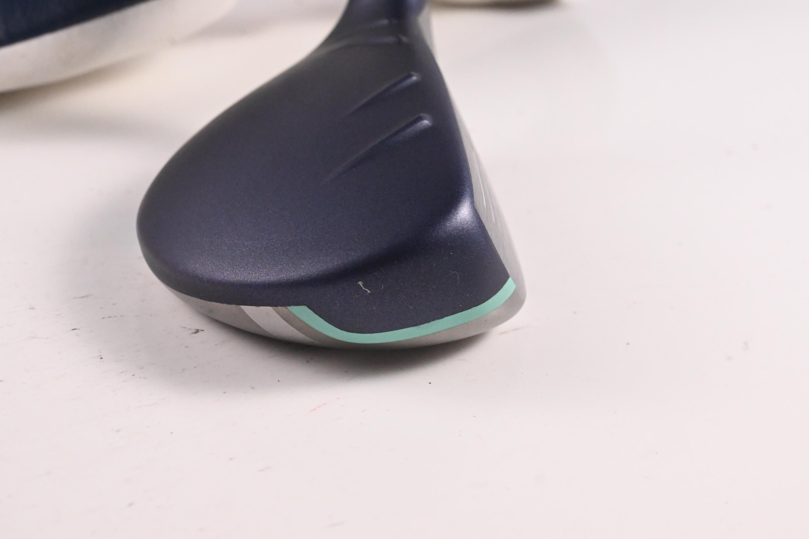 Ladies Ping G Le #5 Hybrid / 26 Degree / Ladies Flex Ping ULT 230 Shaft