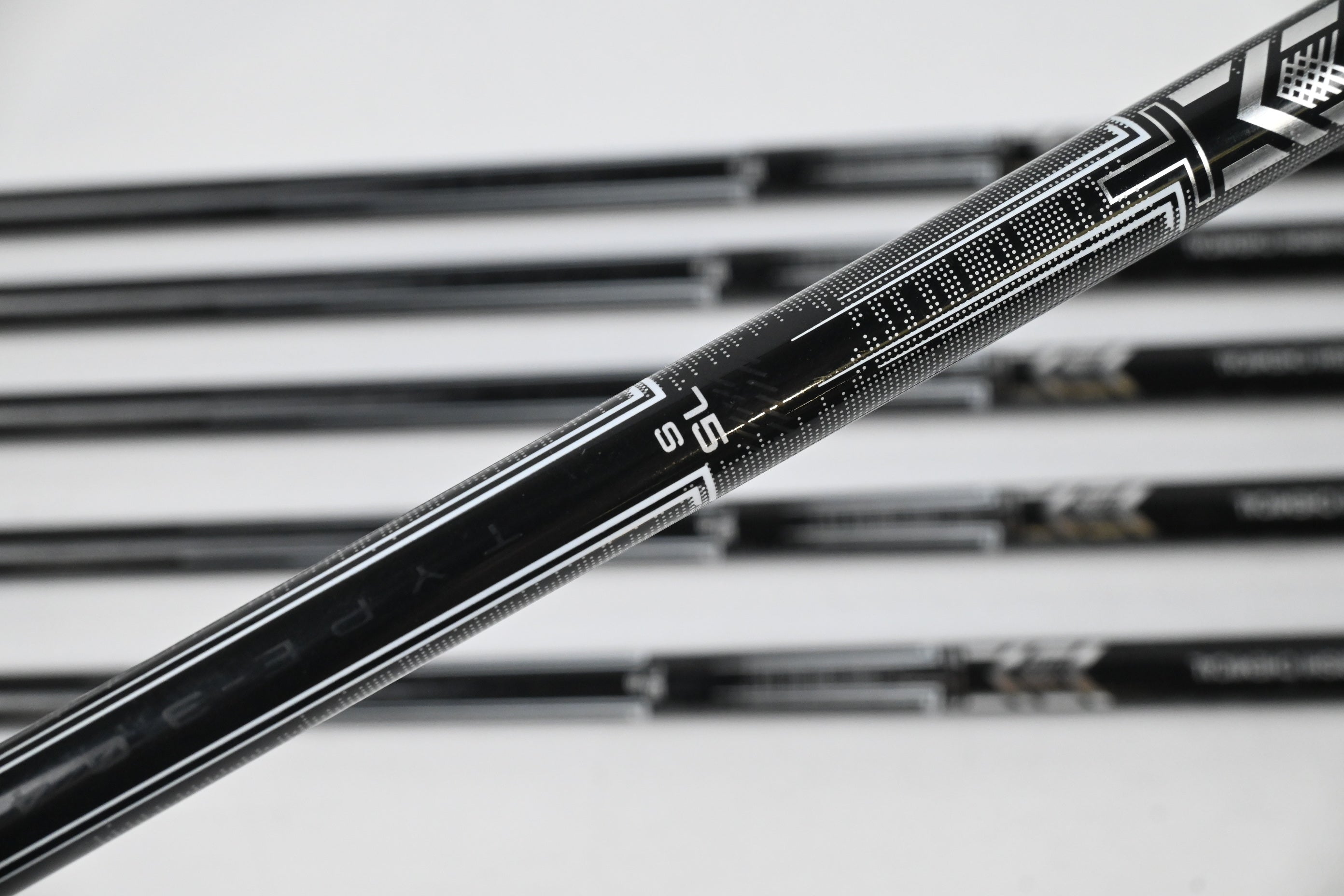 Taylormade P790 2023 Irons / 5-PW / Stiff Flex MMT Black 75 Shafts