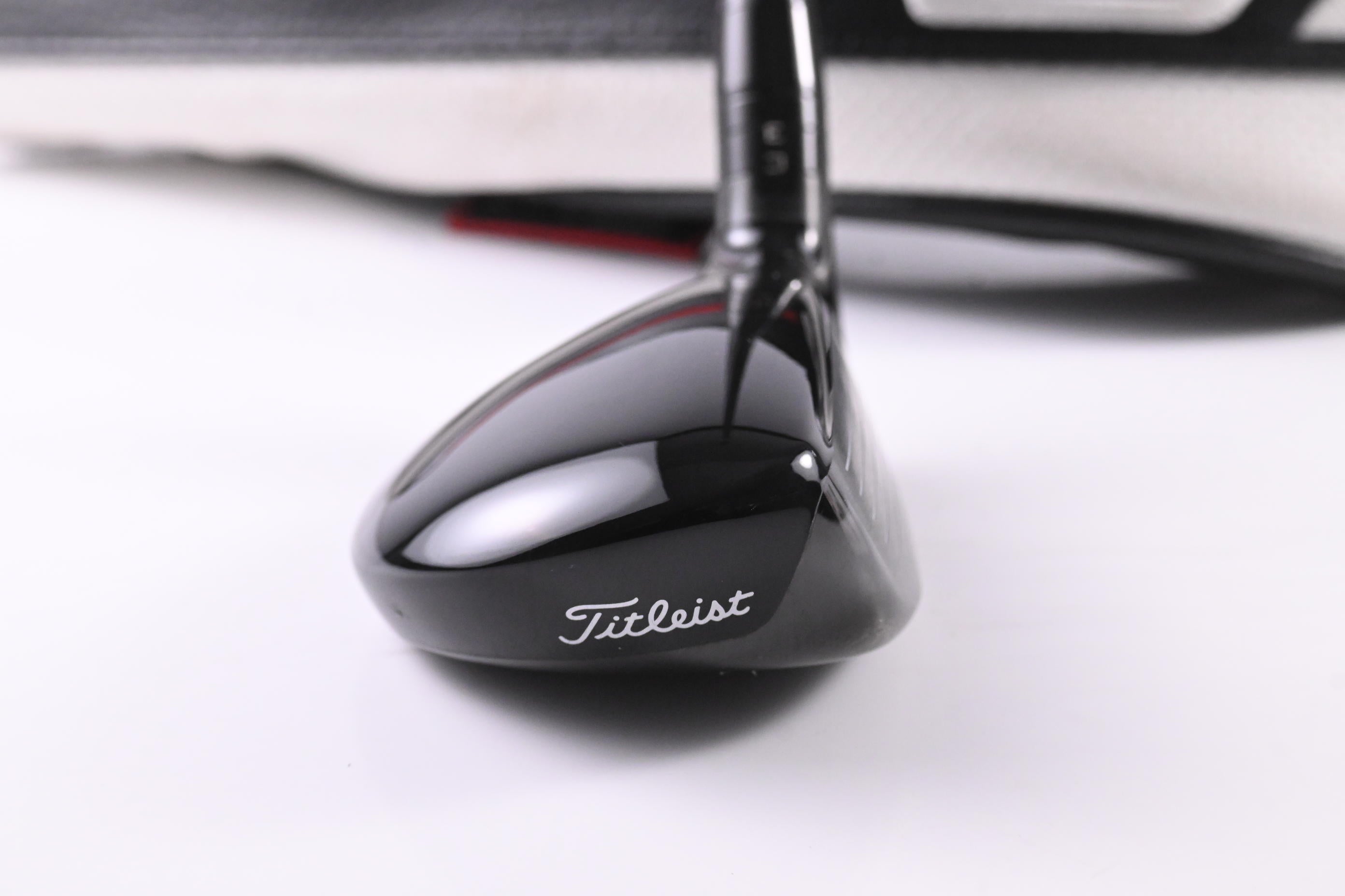 Titleist GT2 #4 Hybrid / 21 Degree / Stiff Flex Tensei 1K Blue 75 Shaft