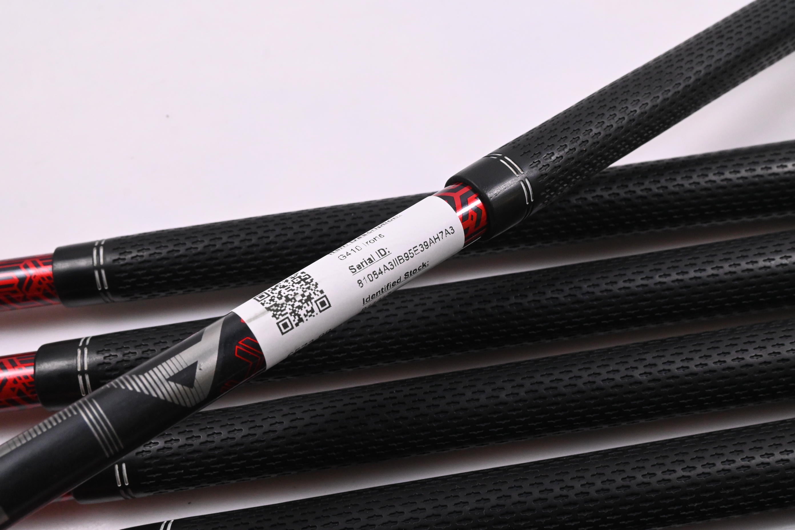 Ping G410 Irons / 4-PW+UW / Black Dot / Senior Flex Ping ALTA CB Red AWT Shafts