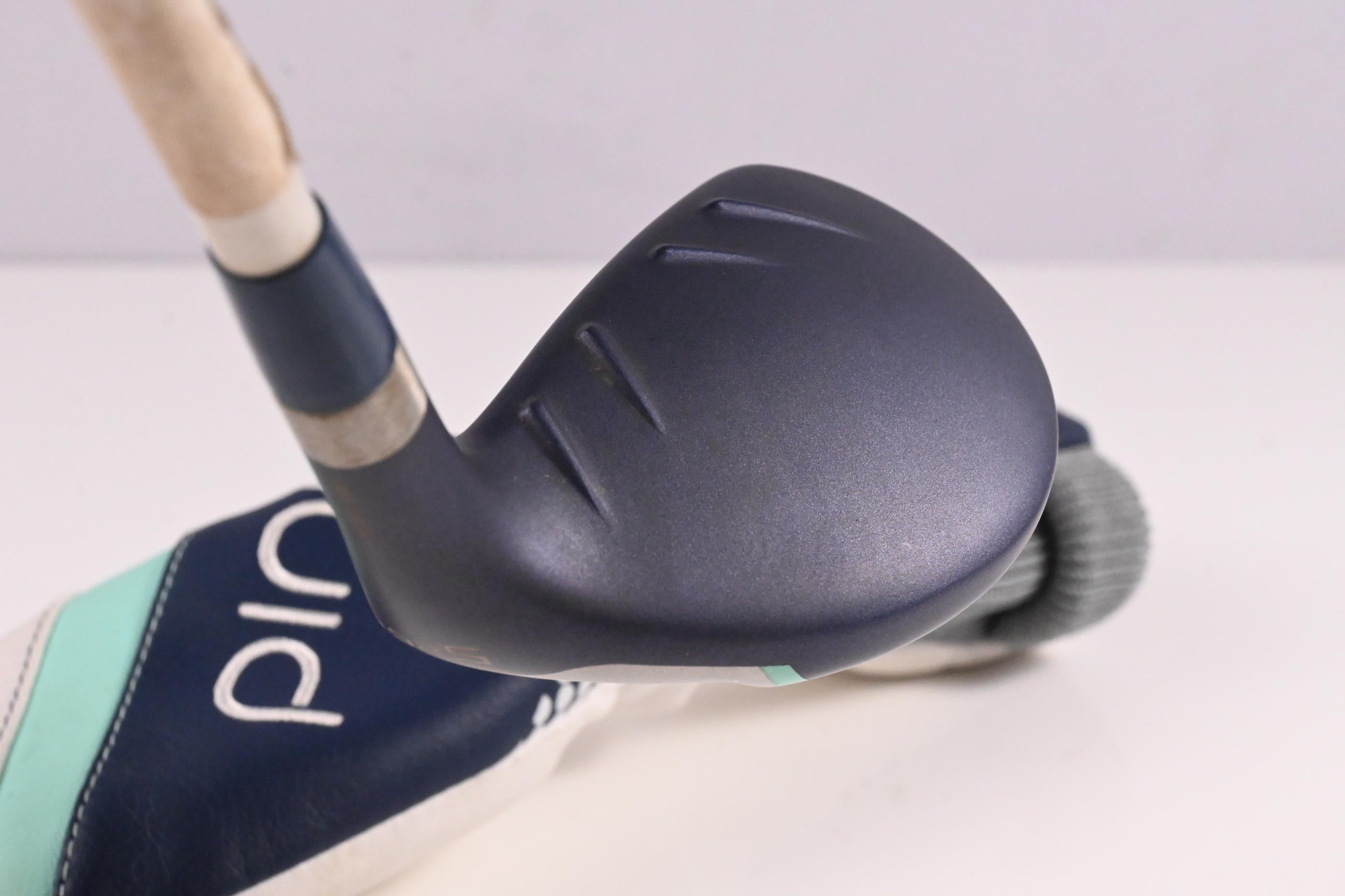 Ladies Ping G Le #5 Hybrid / 26 Degree / Ladies Flex Ping ULT 230 Shaft