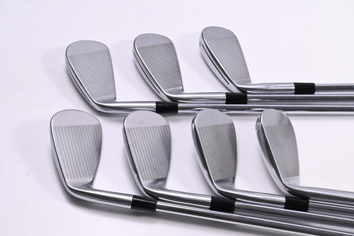 Taylormade P790 2025 Irons / 5-PW+AW / Regular Flex N.S.Pro Modus 3 105 Shafts