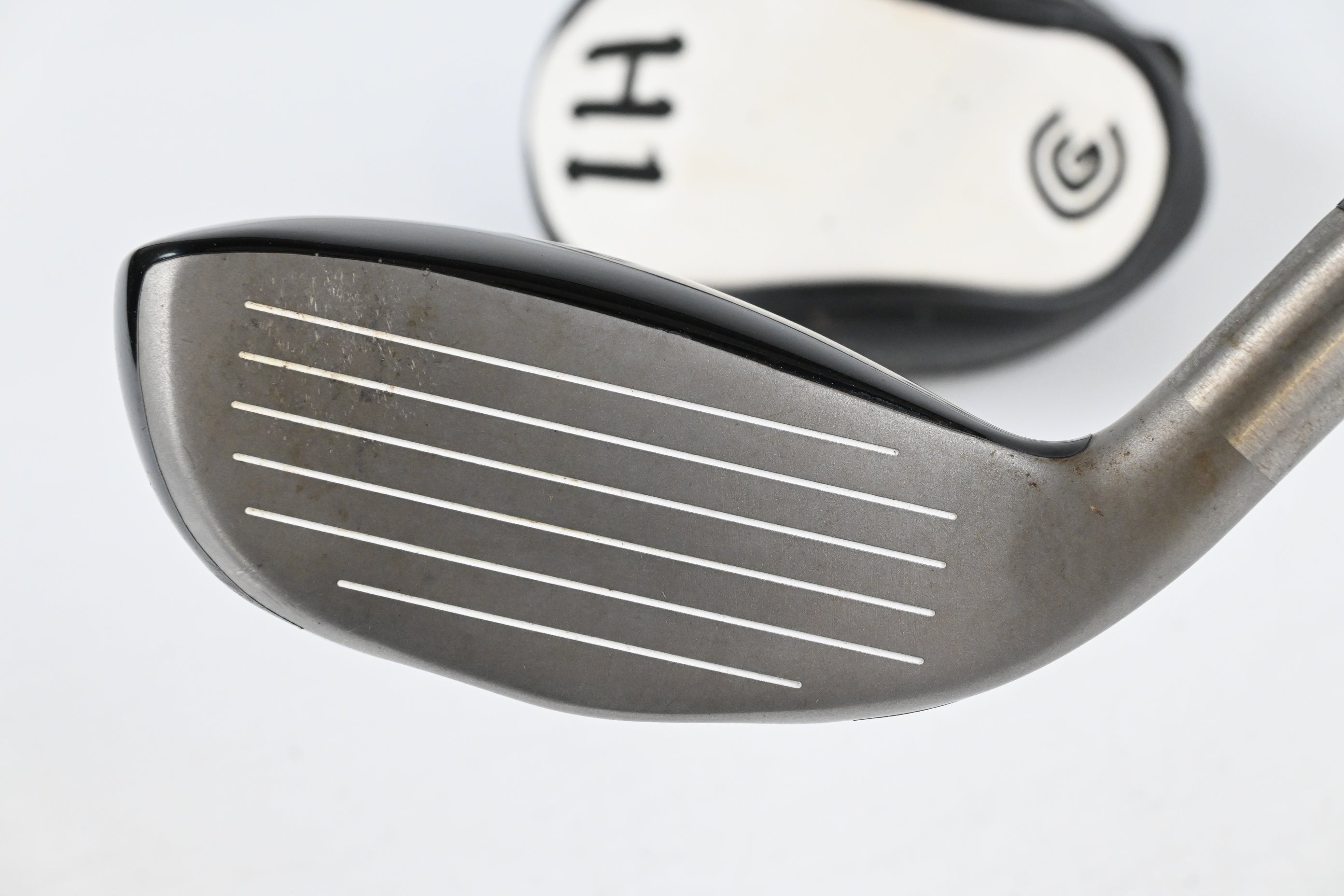 Cleveland 588 Gliderail #1 Hybrid / 15.5 Degree / X-Flex Miyzaki C.Kua 83 Shaft