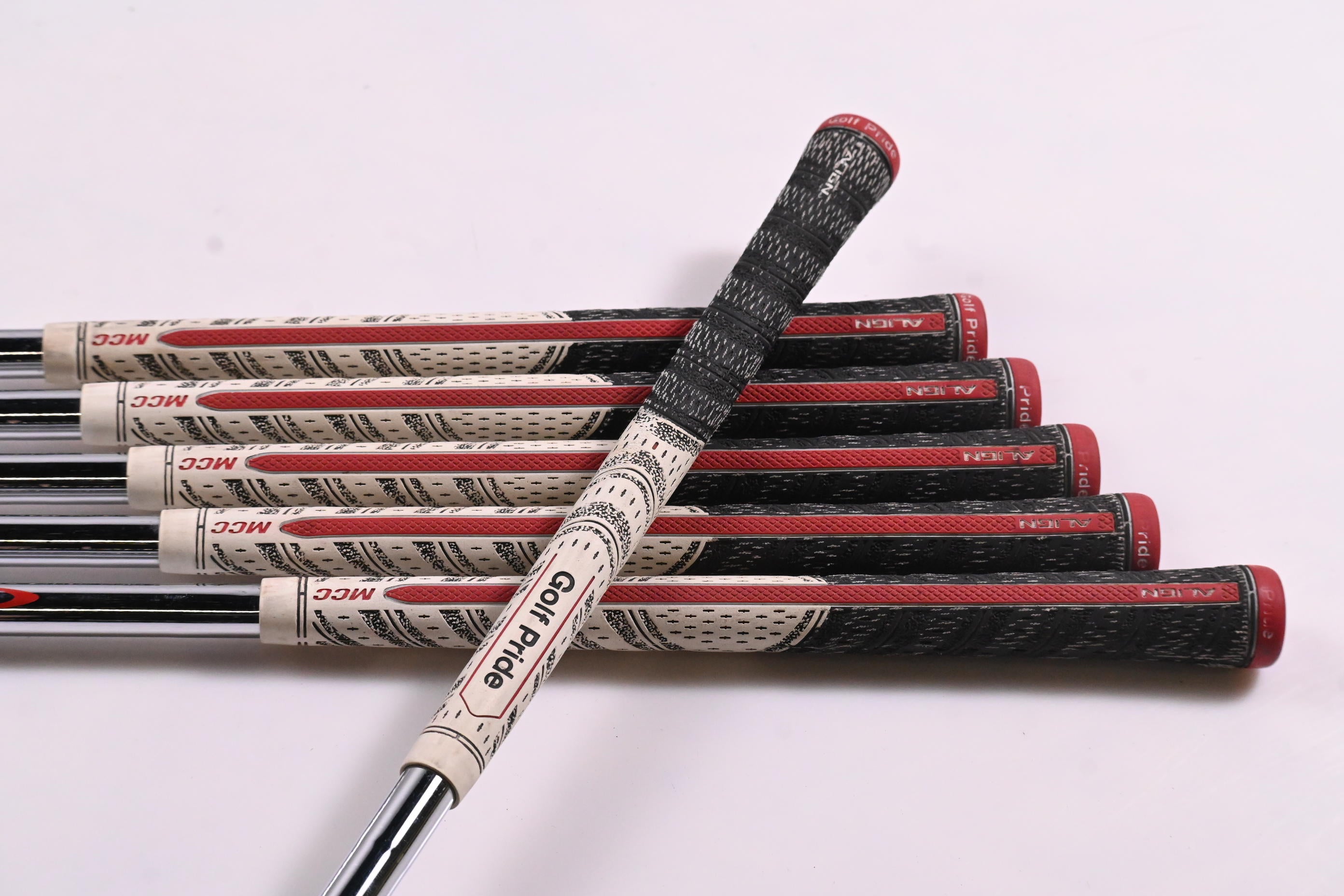 Mizuno Pro 225 Irons / 5-PW / X-Flex N.S.Pro Modus³ Tour 105 Shafts