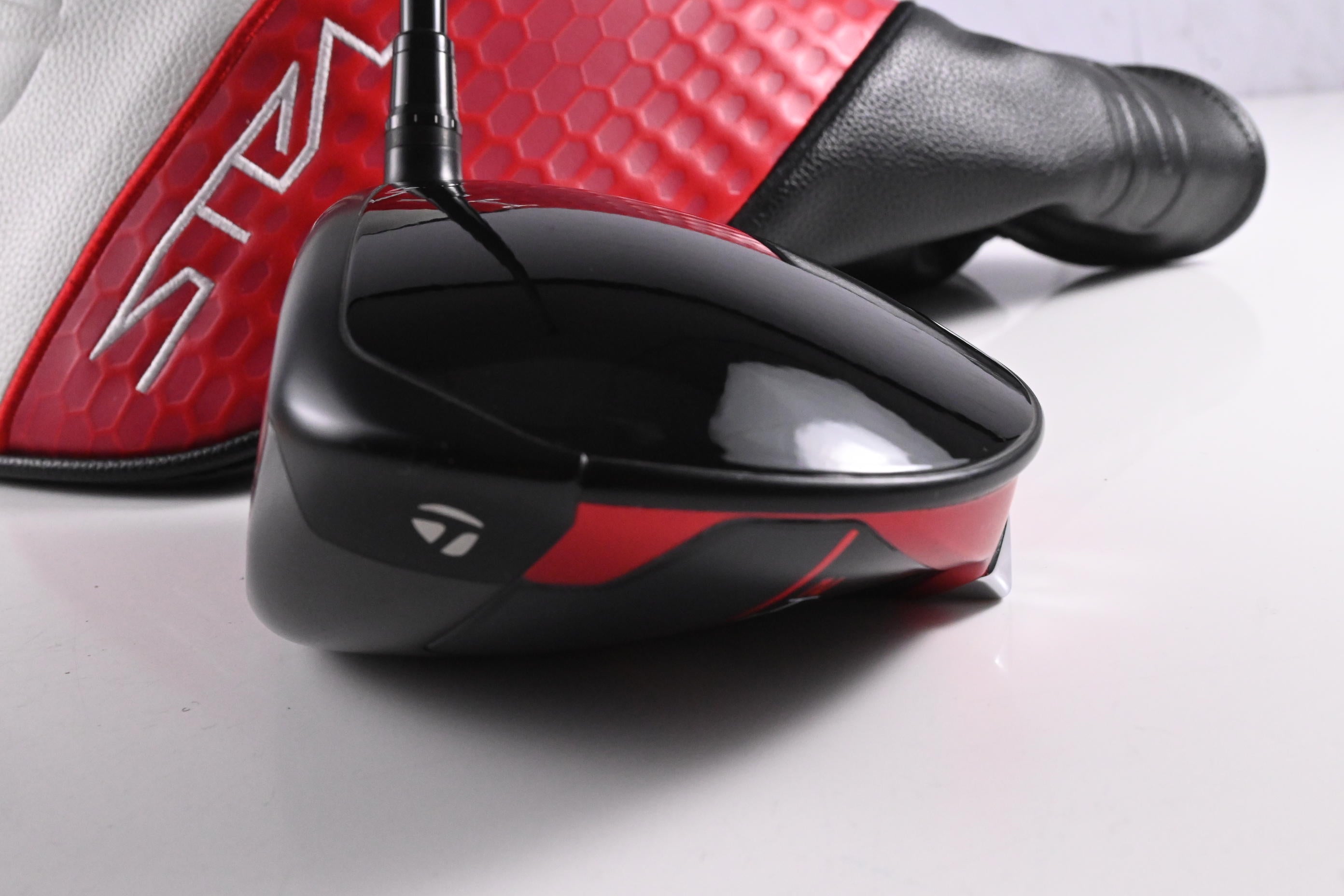 Left Hand TaylorMade Stealth 2 Plus Driver / 10.5 Degree / Regular Flex Kai'li