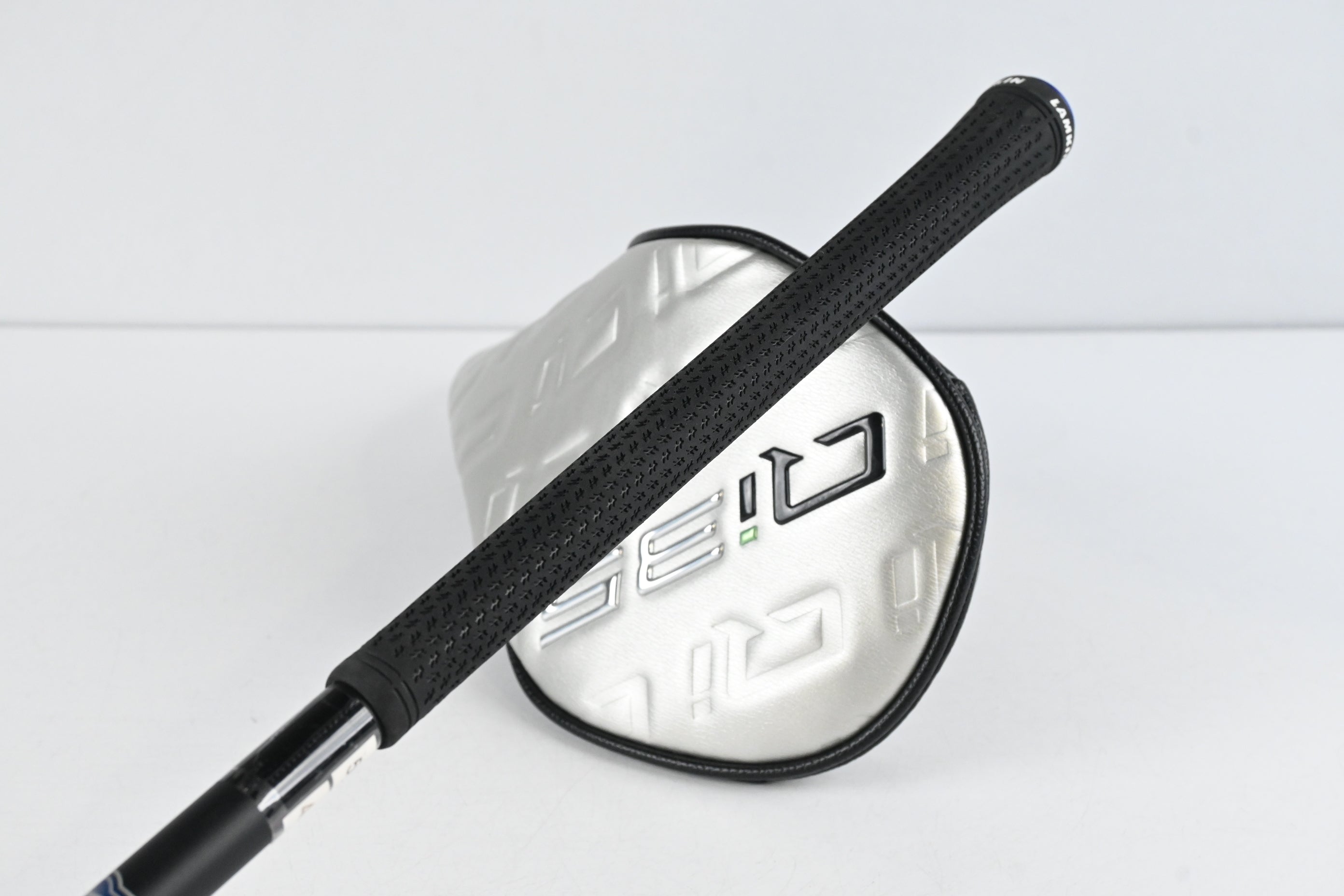 Left Hand Taylormade Qi35 Driver / 9 Degree / Regular Flex Vanquish 5 Shaft