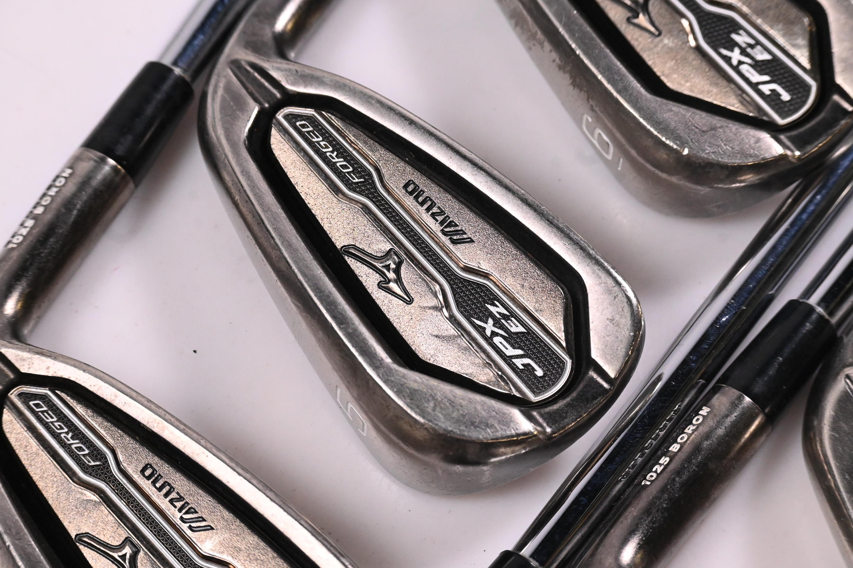 Mizuno JPX EZ 2013 Irons / 4-PW / X-Flex Dynamic Gold X100 Shafts