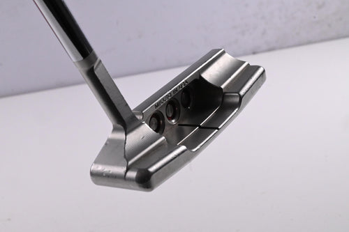 Scotty Cameron Special Select Newport 2.5 Putter / 35 Inch