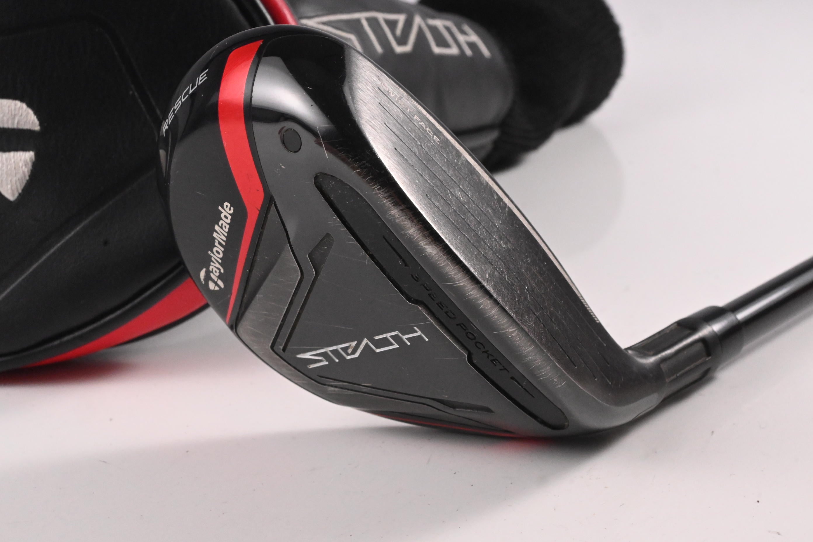 Taylormade Stealth #4 Hybrid / 22 Degree / Regular Flex Ventus Red 6 Shaft
