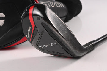 Taylormade Stealth #4 Hybrid / 22 Degree / Regular Flex Ventus Red 6 Shaft