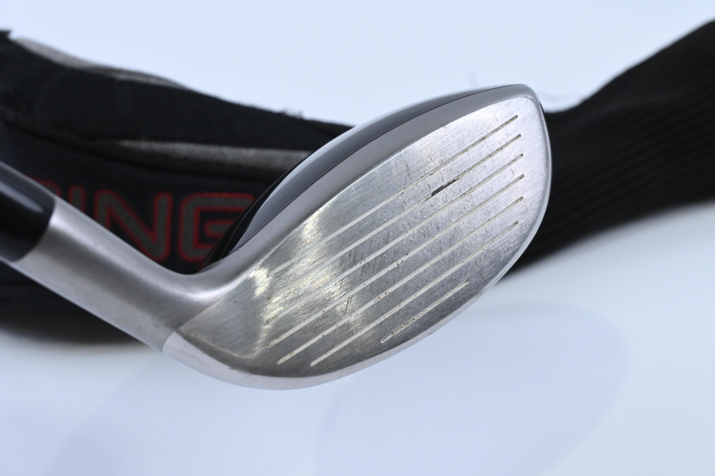 Left Hand Ping i15 #3 Hybrid / 20 Degree / TX-Flex UST Axivcore 85 Shaft