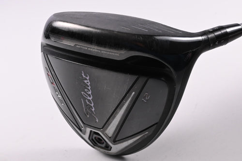 Titleist 915 D2 Driver / 12 Degree / Stiff Flex Aldila Ascent 60 Shaft