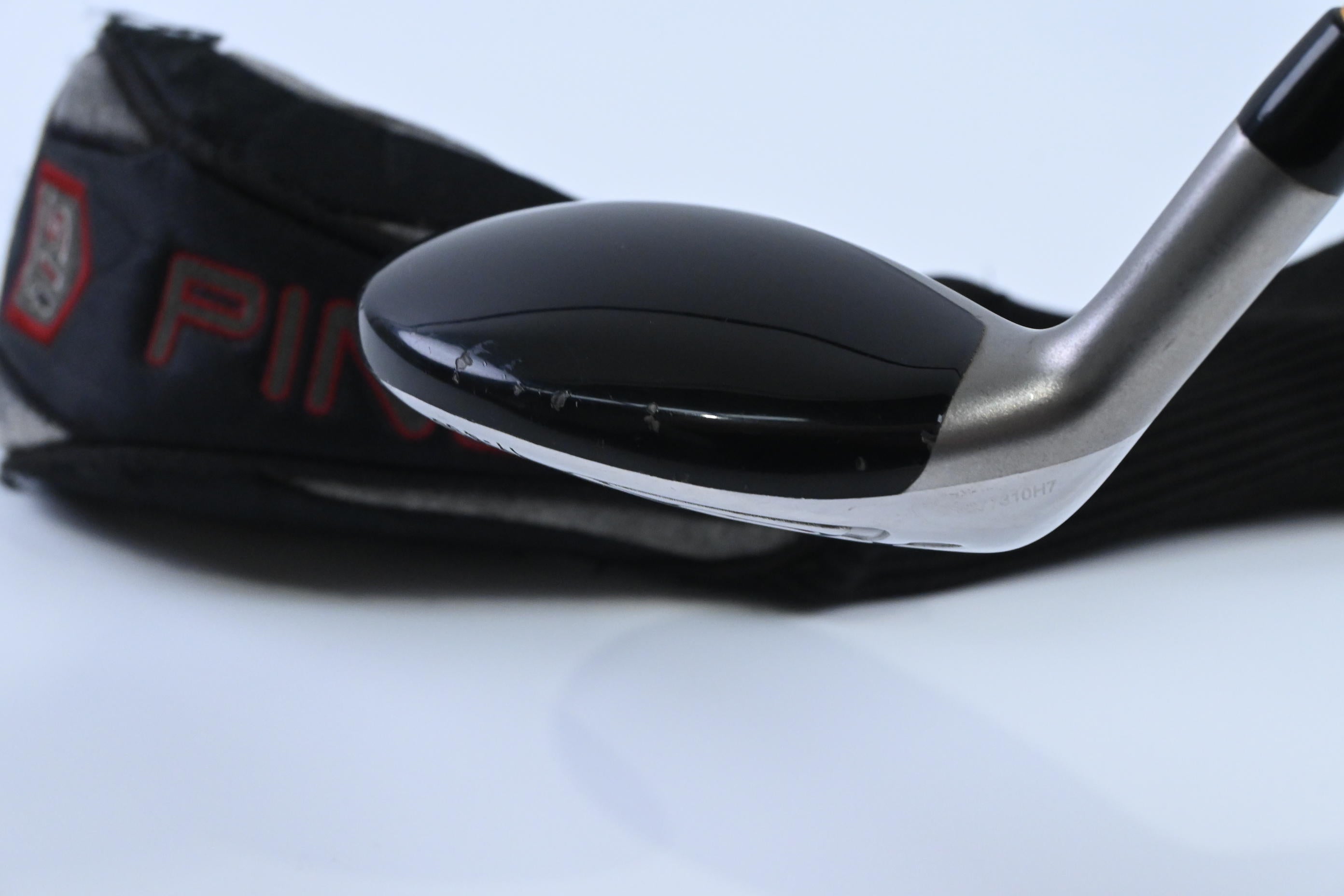 Left Hand Ping i15 #3 Hybrid / 20 Degree / TX-Flex UST Axivcore 85 Shaft