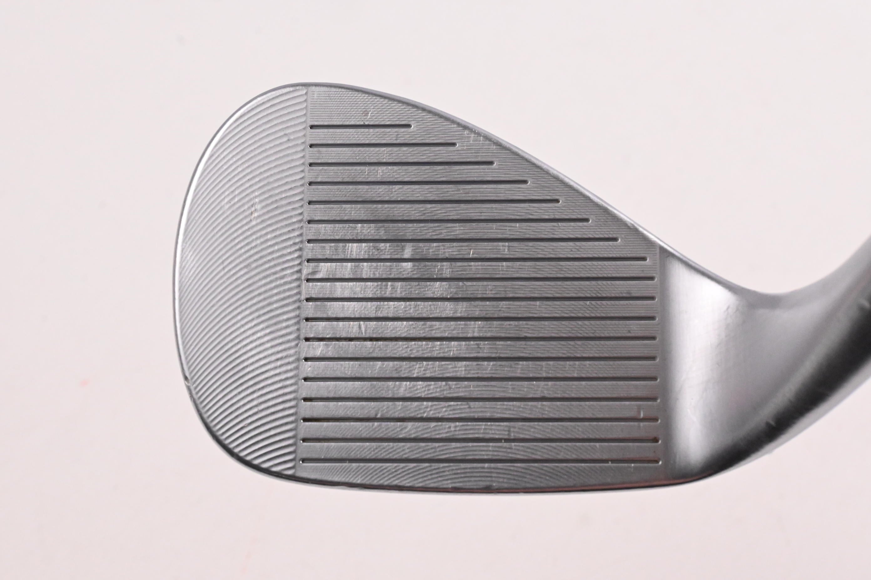 Cleveland RTX ZipCore Gap Wedge / 52 Degree / Wedge Flex Dynamic Gold Spinner