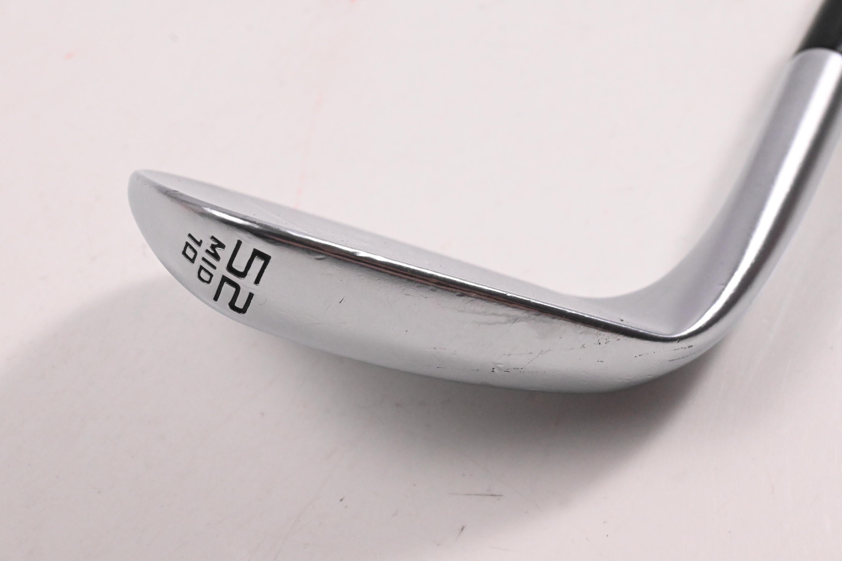 Cleveland RTX ZipCore Gap Wedge / 52 Degree / Wedge Flex Dynamic Gold Spinner