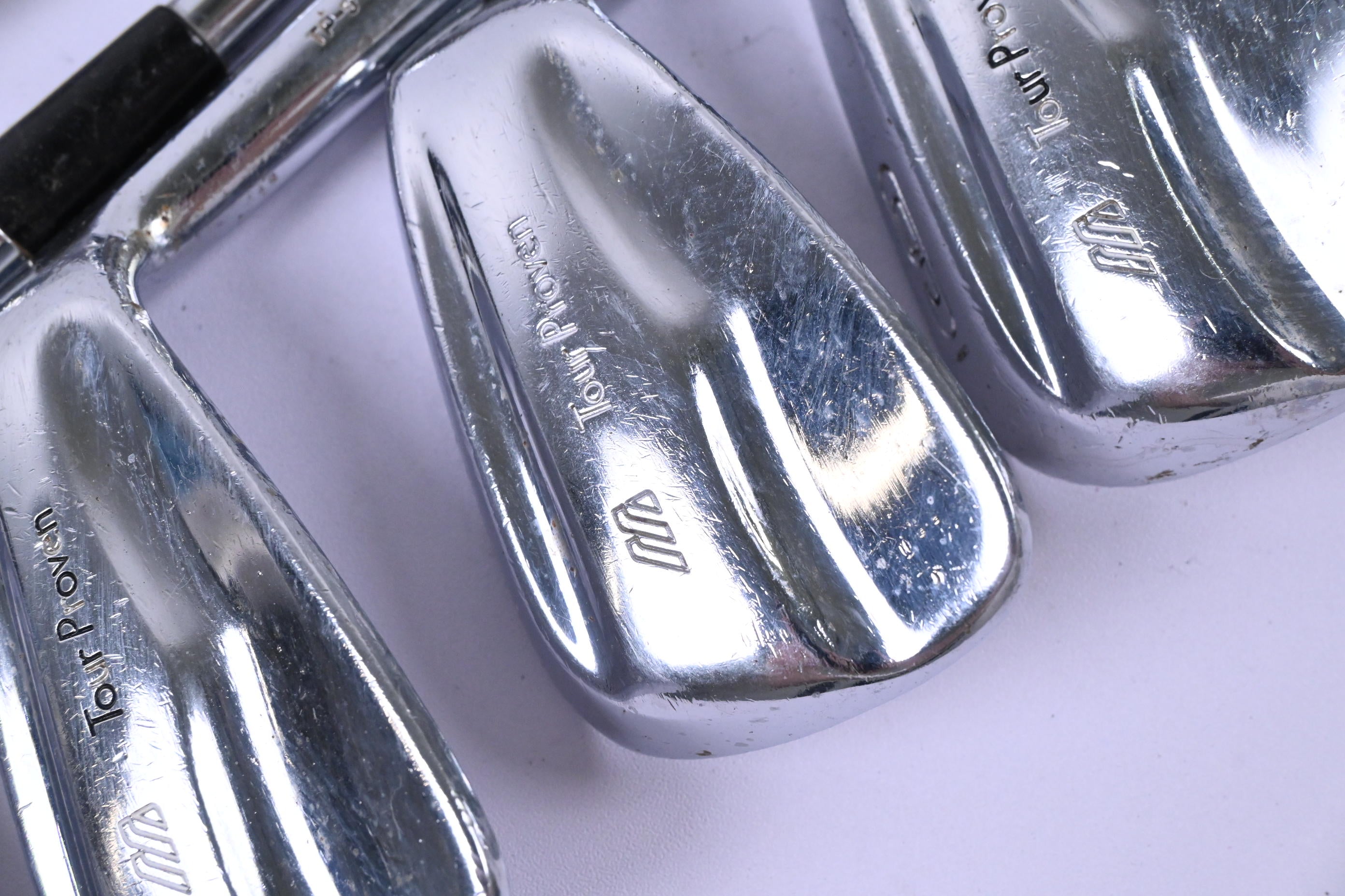 Mizuno TP-9 Irons / 1-PW / Regular Flex Dynamic Gold R400 Shafts