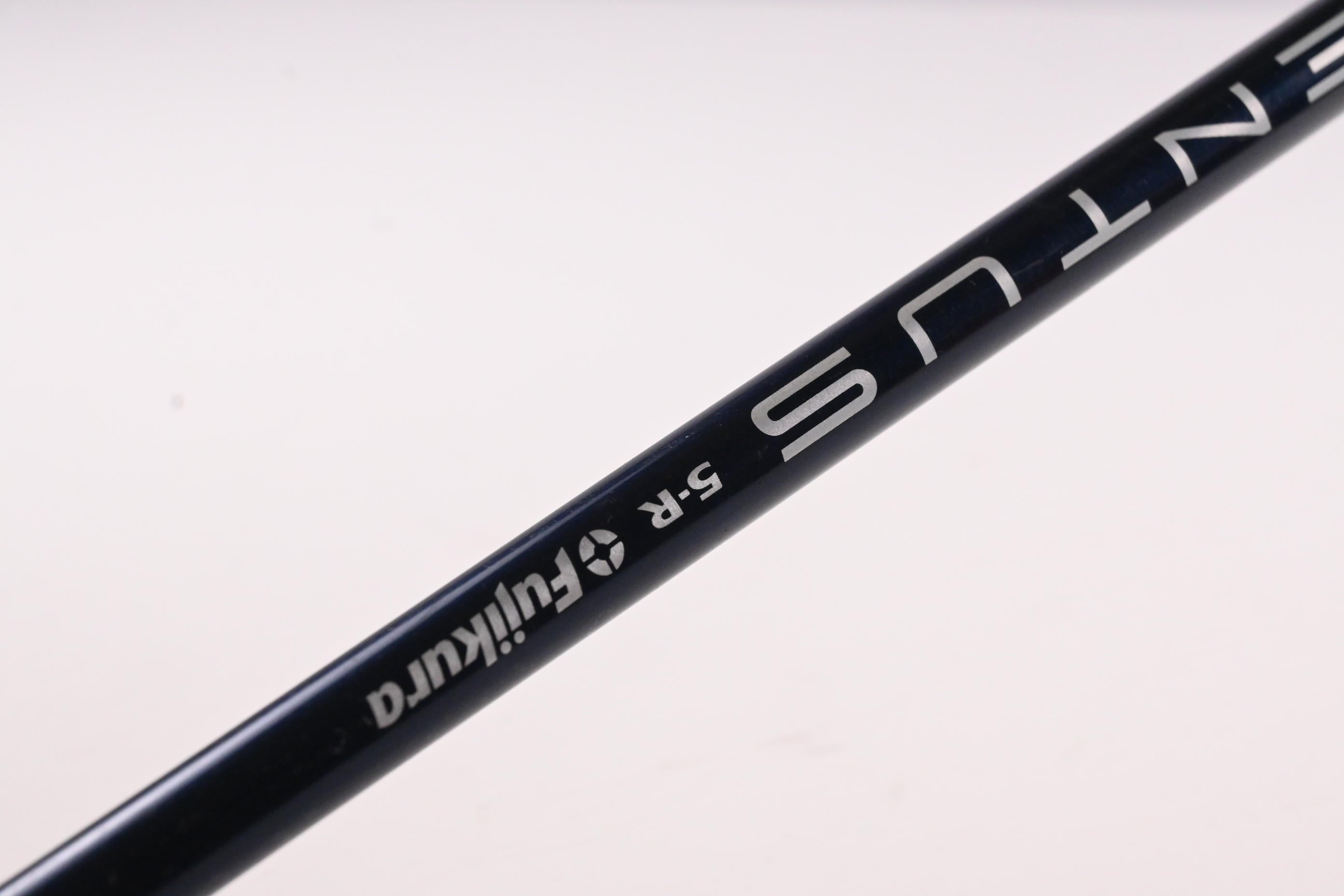 Taylormade SIM2 Max #5 Wood / 18 Degree / Regular Flex Fujikura Ventus Blue 5