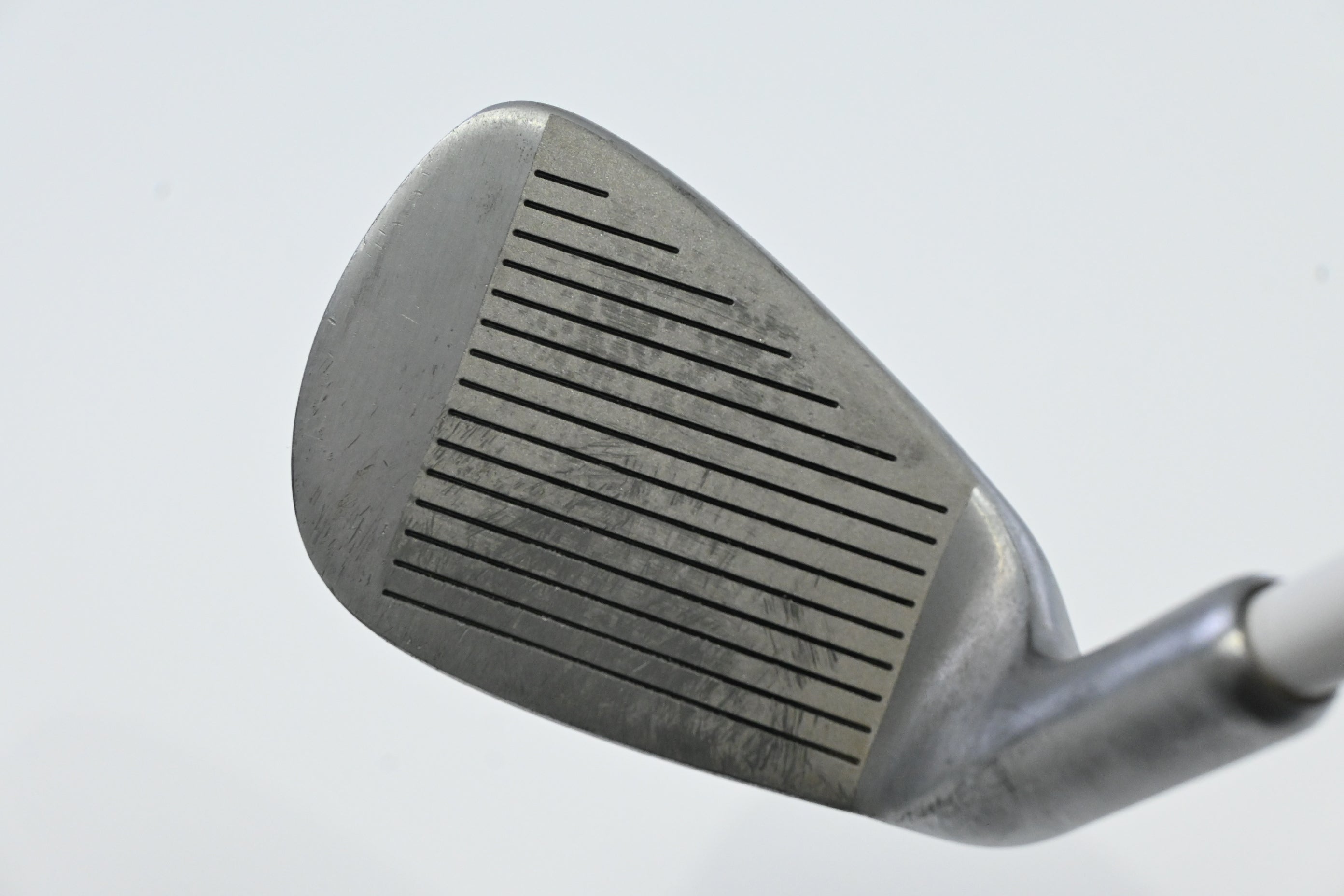 Junior Wilson Deep Red Sand Wedge / 56 Degree / Junior Flex Wilson Deep Red