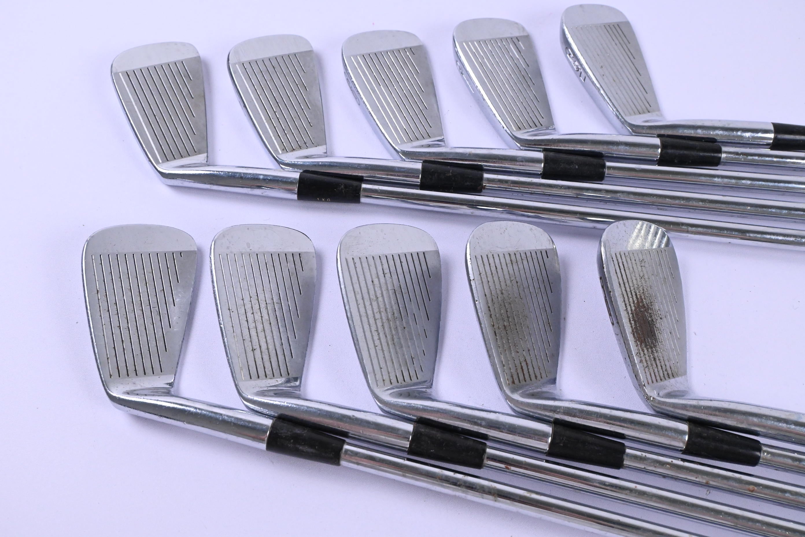 Mizuno TP-9 Irons / 1-PW / Regular Flex Dynamic Gold R400 Shafts