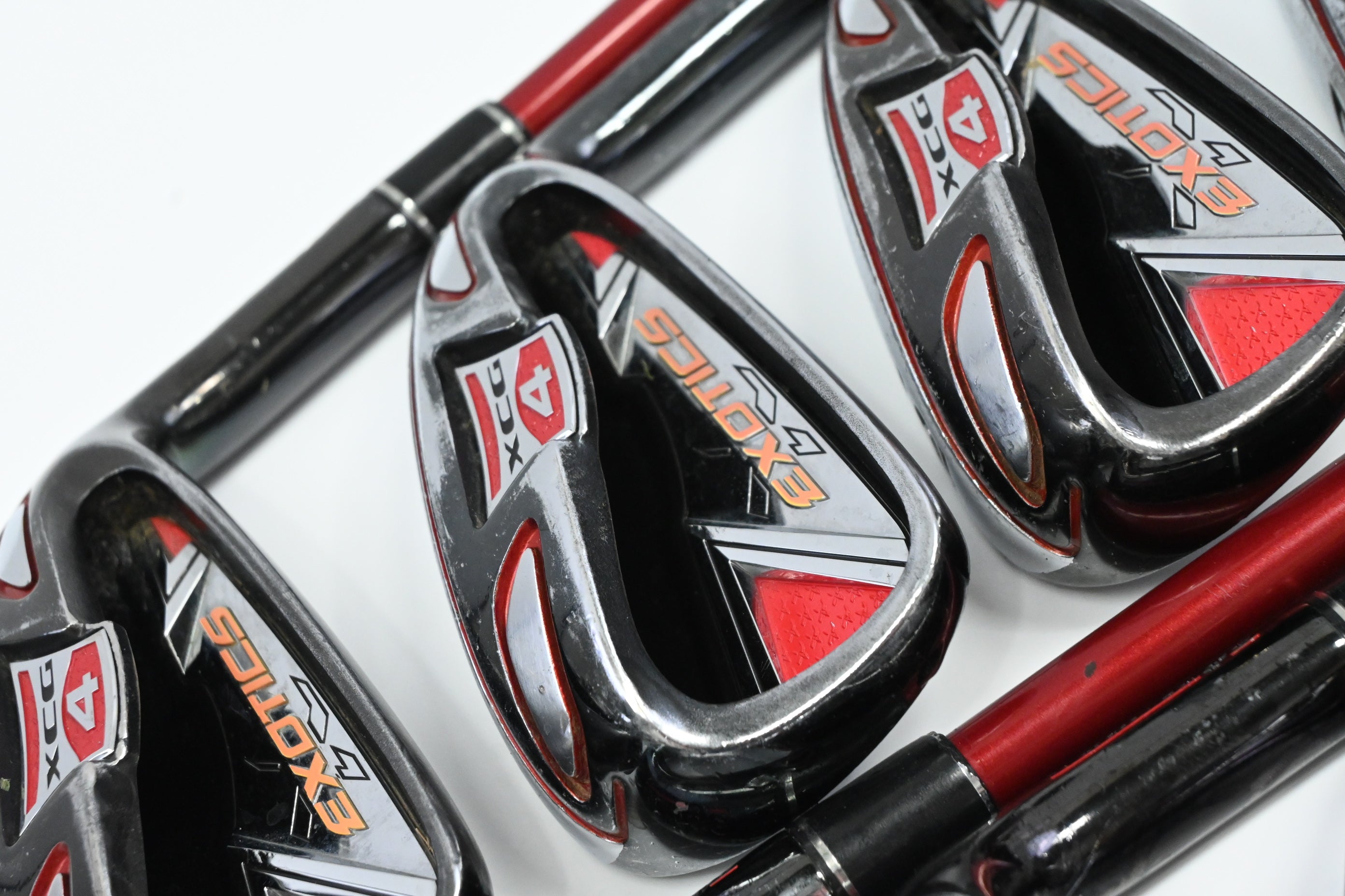 Tour Edge XCG4 Irons / 4-PW+SW / Stiff Flex Fujikura Motore 7 Shafts