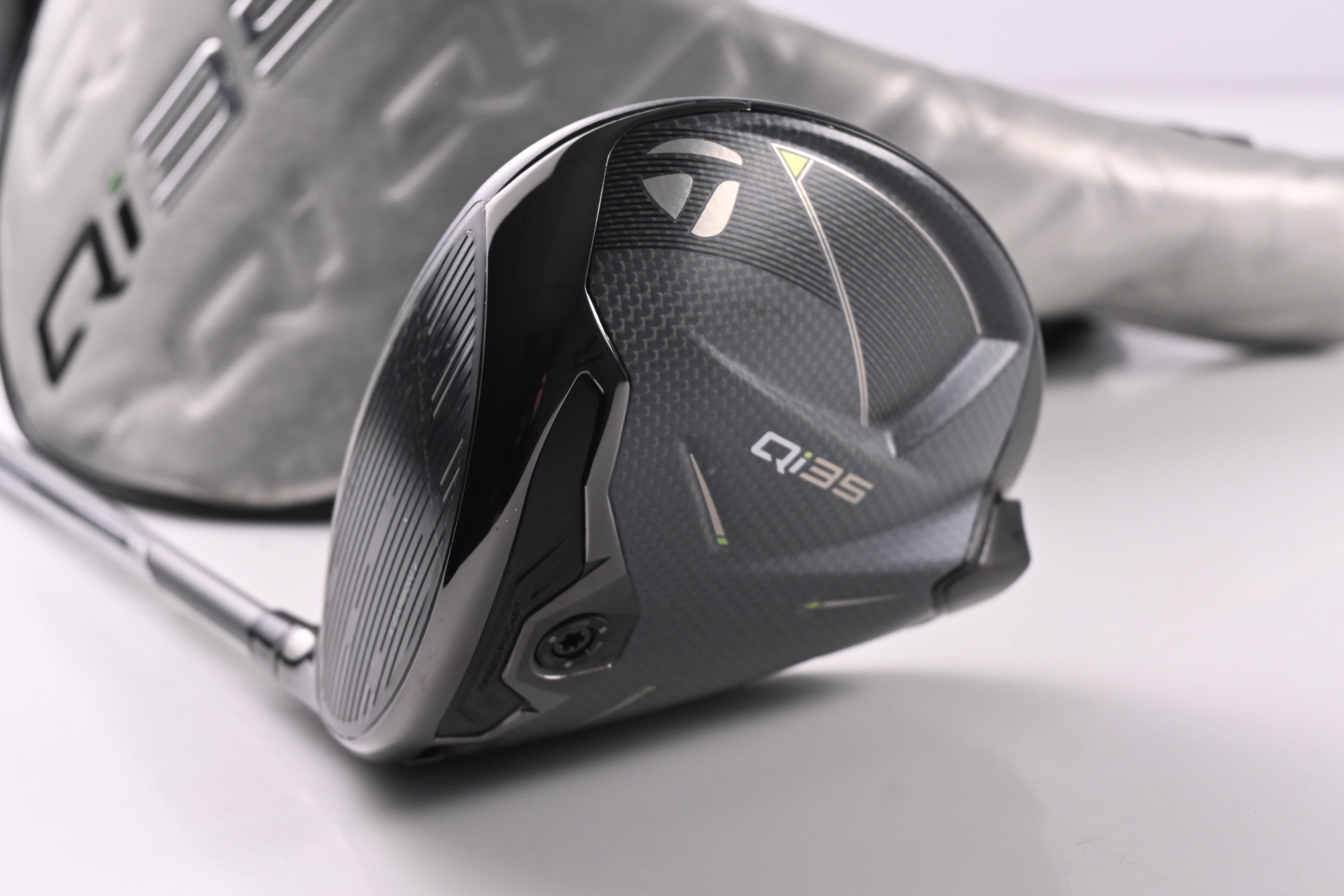 Left Hand Taylormade Qi35 Driver / 10.5 Degree / Regular Flex Air Speeder 50