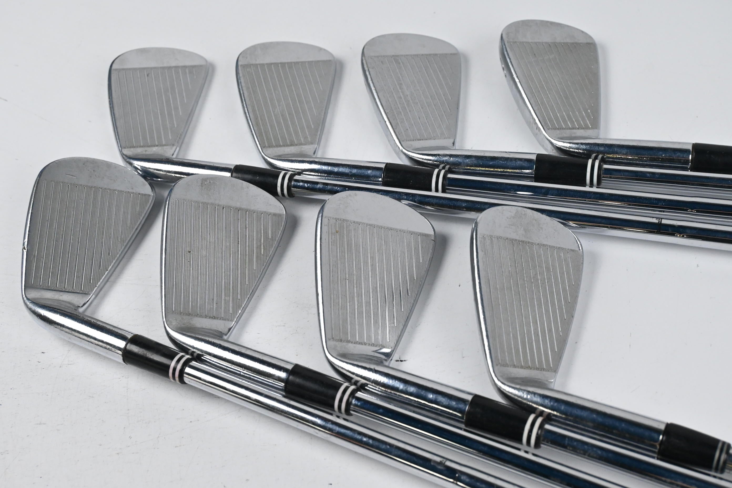 Cleveland 588 CB Forged Irons / 3-PW / X-Flex Dynamic Gold X100U Shafts