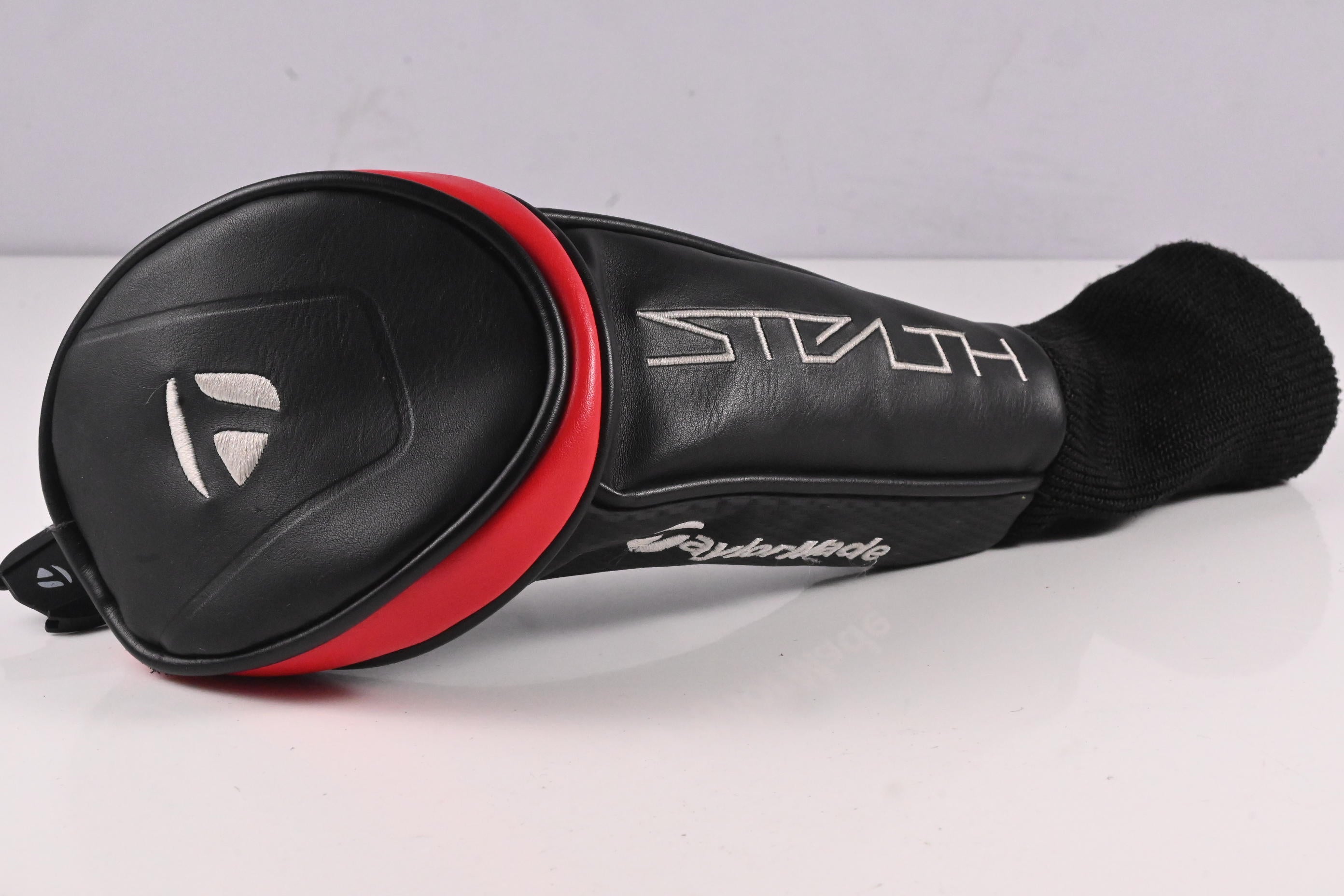 Taylormade Stealth #4 Hybrid / 22 Degree / Regular Flex Ventus Red 6 Shaft