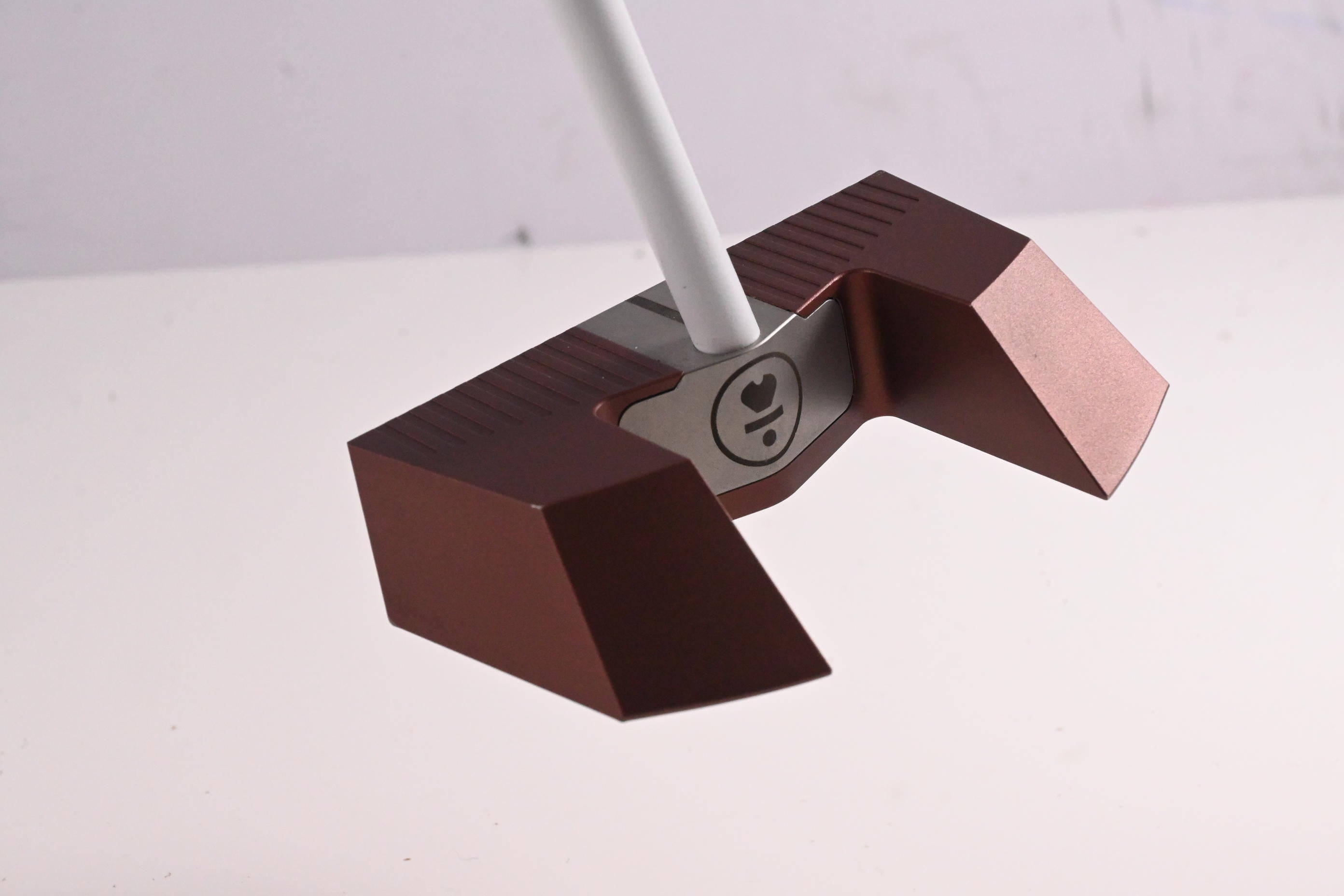 L.A.B Golf Mezz.1 Max Sweeper Putter / 48 Inch / Accra X L.A.B. Golf - White