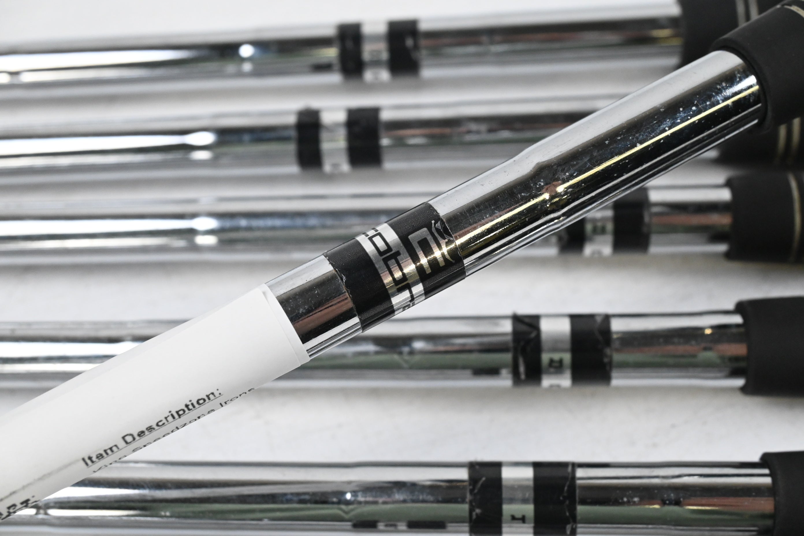 Cobra King Speedzone Irons / 5-PW+GW / Regular Flex Cobra Shafts