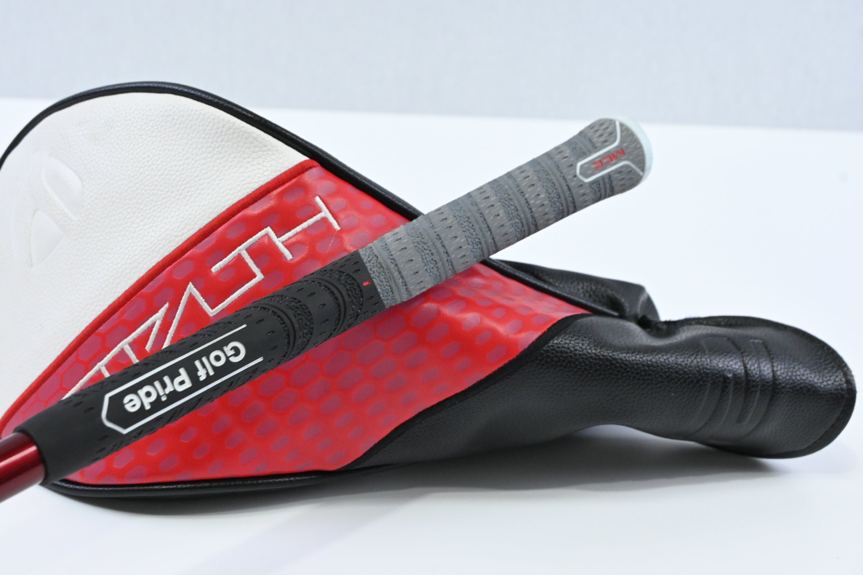 Taylormade Stealth 2 Driver / 10.5 Degree / Stiff Flex Fujikura Ventus TR Red 5