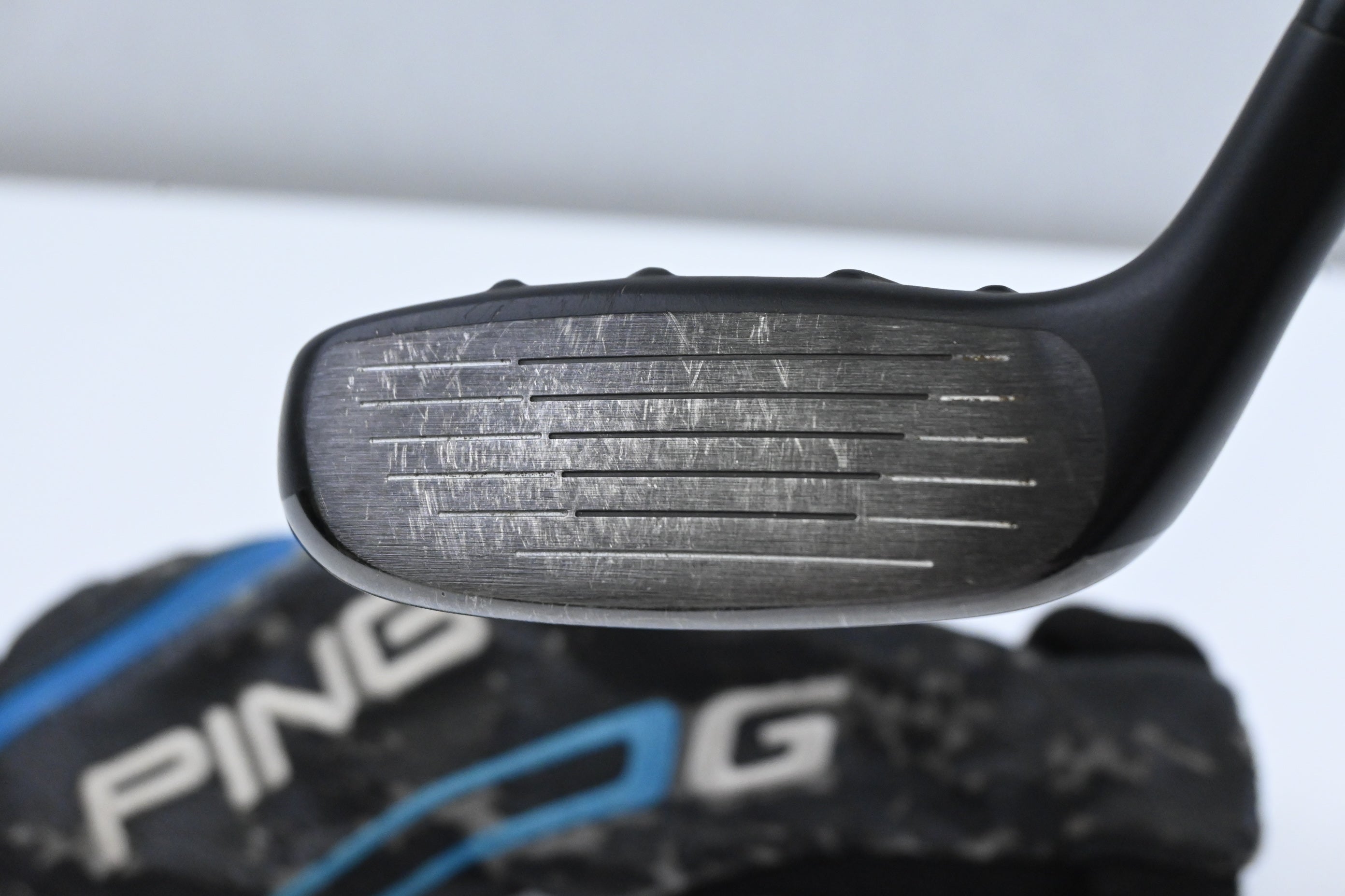 Ping G Series #6 Hybrid / 30 Degree / Regular Flex Ping Alta 70 Shaft