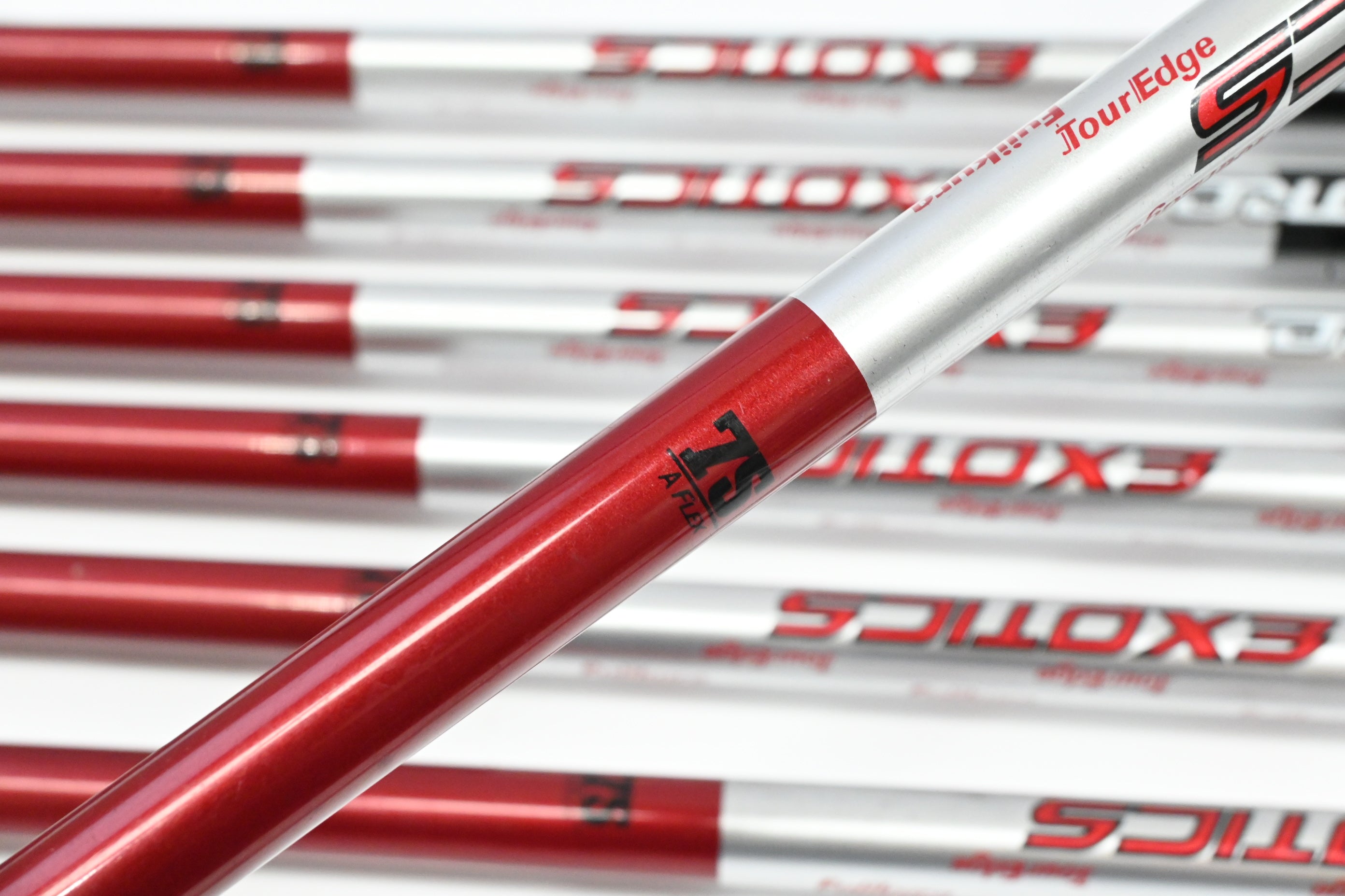 Tour Edge XCG4 Irons / 4-PW+SW / Stiff Flex Fujikura Motore 7 Shafts