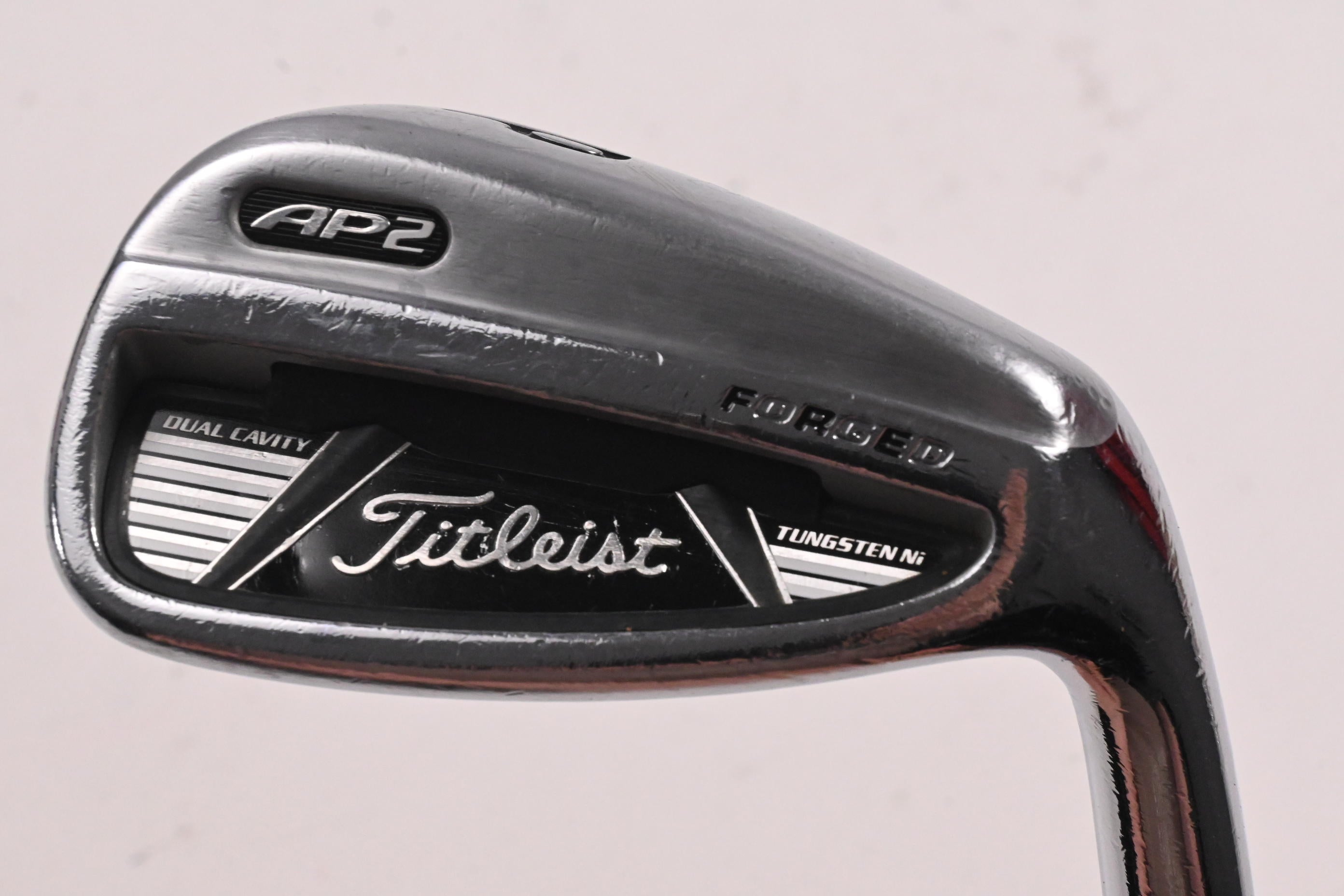 Titleist AP2 710 Pitching Wedge / 46 Degree / Regular Flex Dynamic Gold R300 Shaft