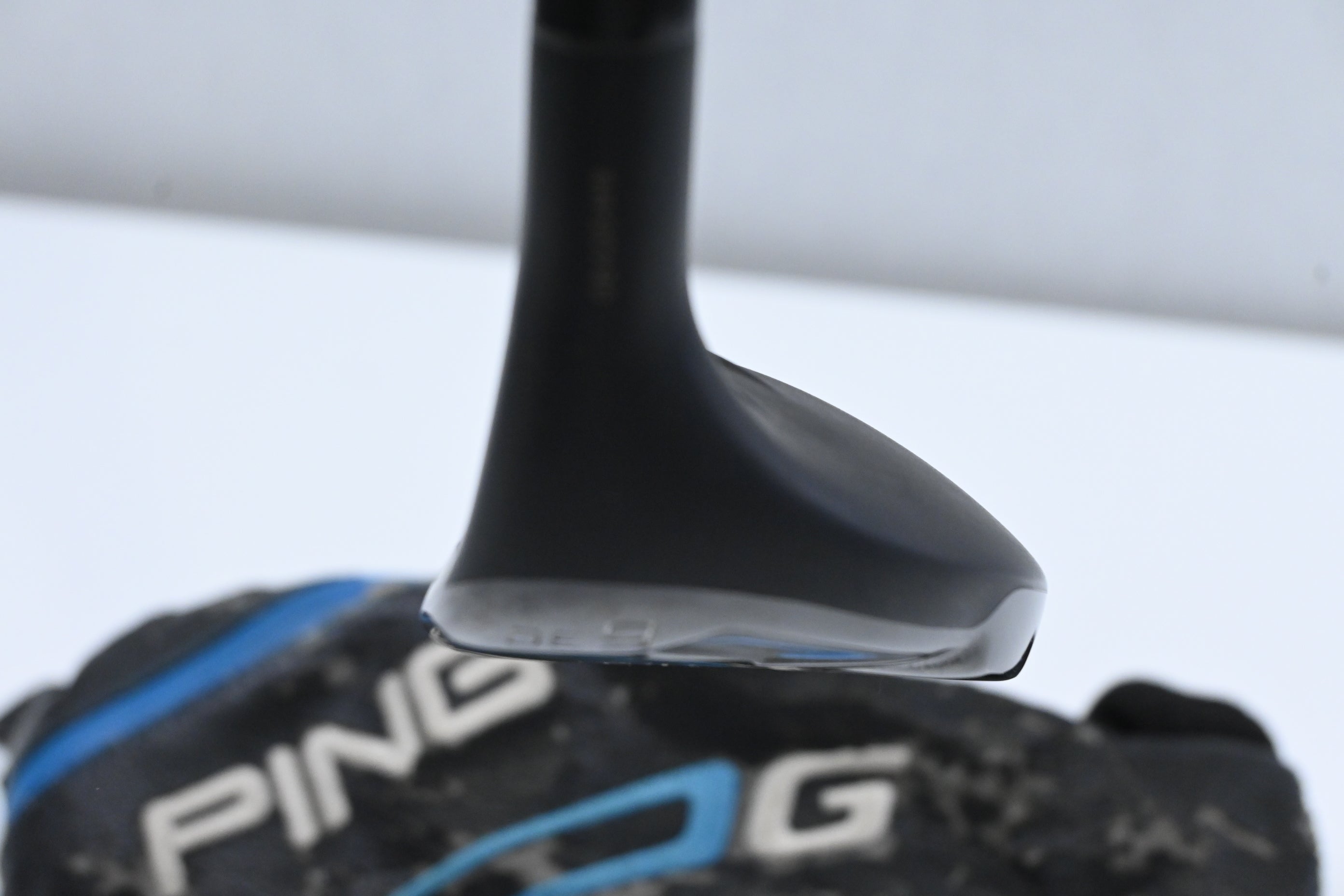 Ping G Series #6 Hybrid / 30 Degree / Regular Flex Ping Alta 70 Shaft