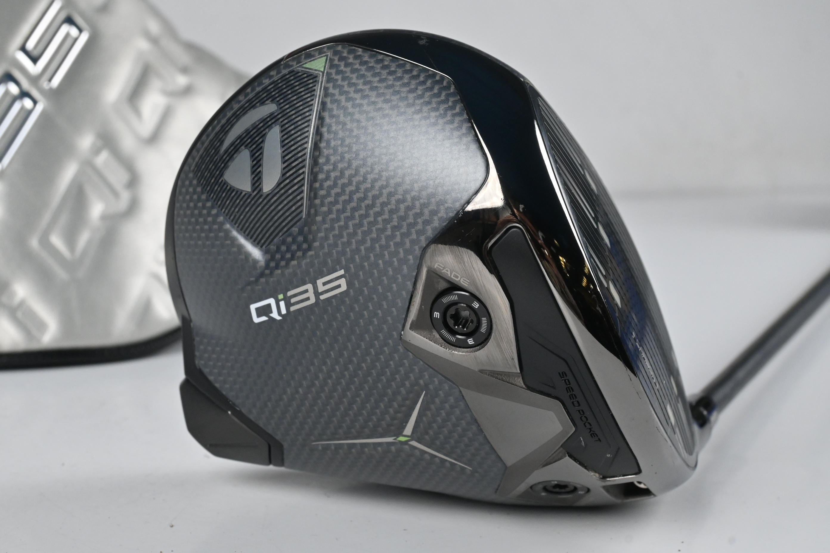 Taylormade Qi35 LS Driver / 9 Degree / Stiff Flex Kai'li Dark Waves CB Blue 60