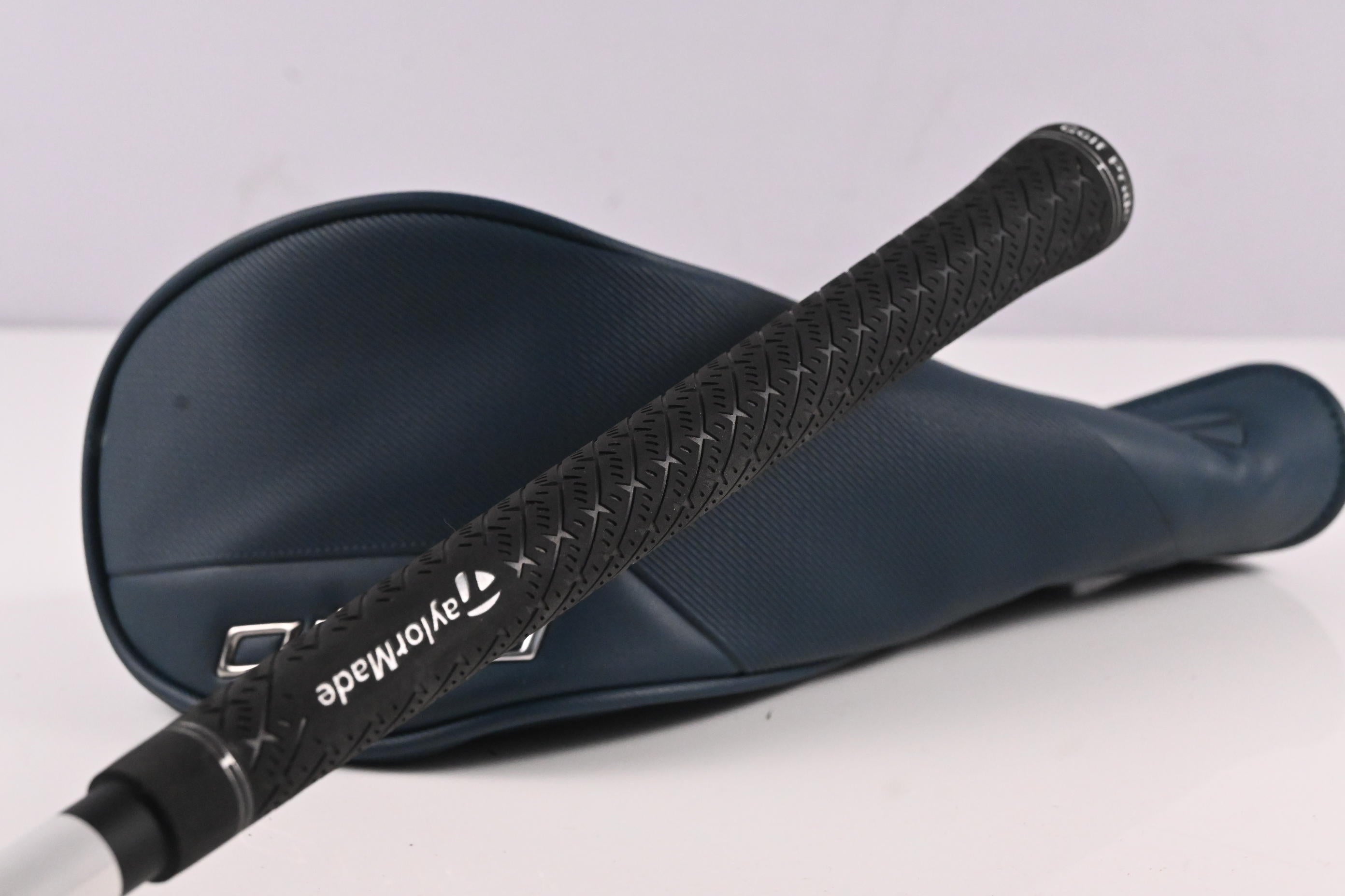 Taylormade Qi4D #3 Wood / 15 Degree / Stiff Flex Reax 65 Shaft