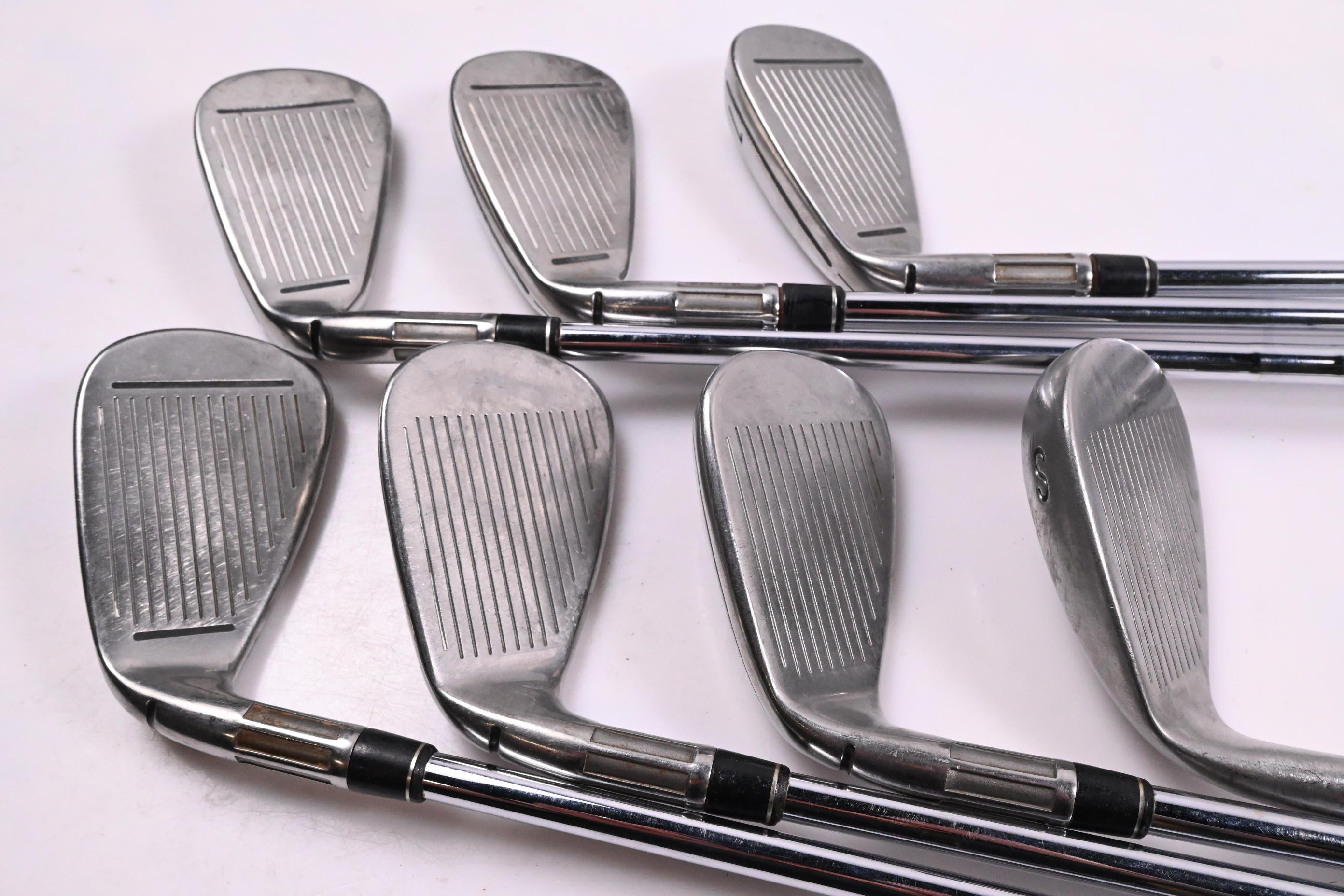 Taylormade M4 Irons / 5-PW+SW / Regular Flex KBS Tour Shafts