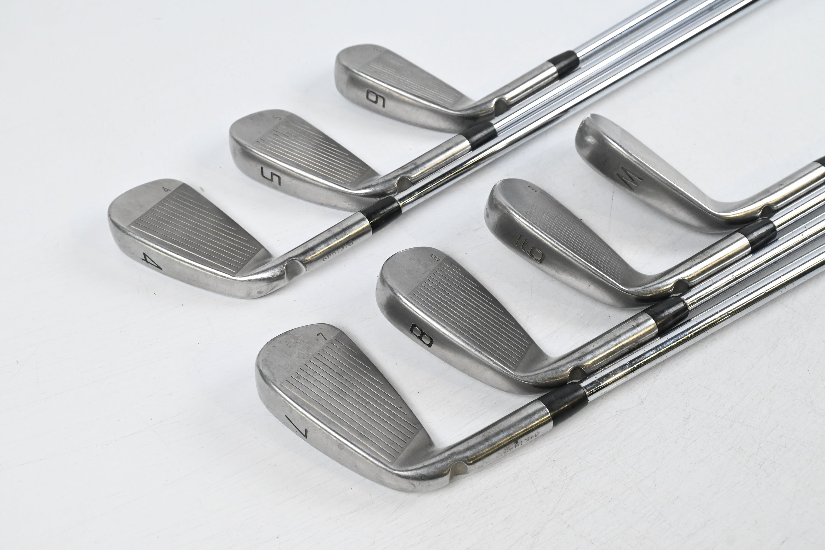 Ping i-Series E1 Irons / 4-PW / White Dot / Regular Flex Project X Precision Shafts