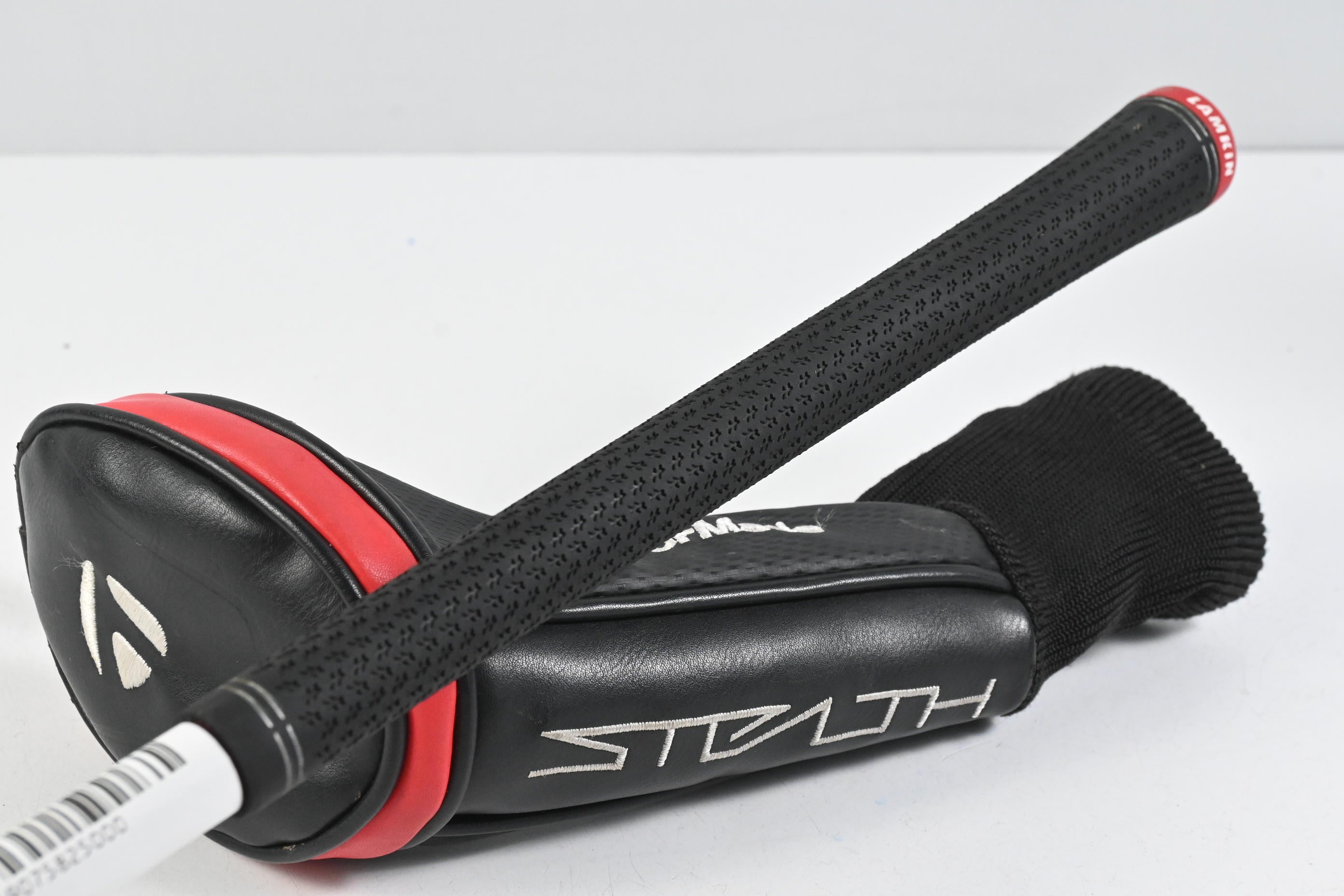 Taylormade Stealth Plus #4 Hybrid / 22 Degree / Regular Flex HZRDUS Smoke RDX