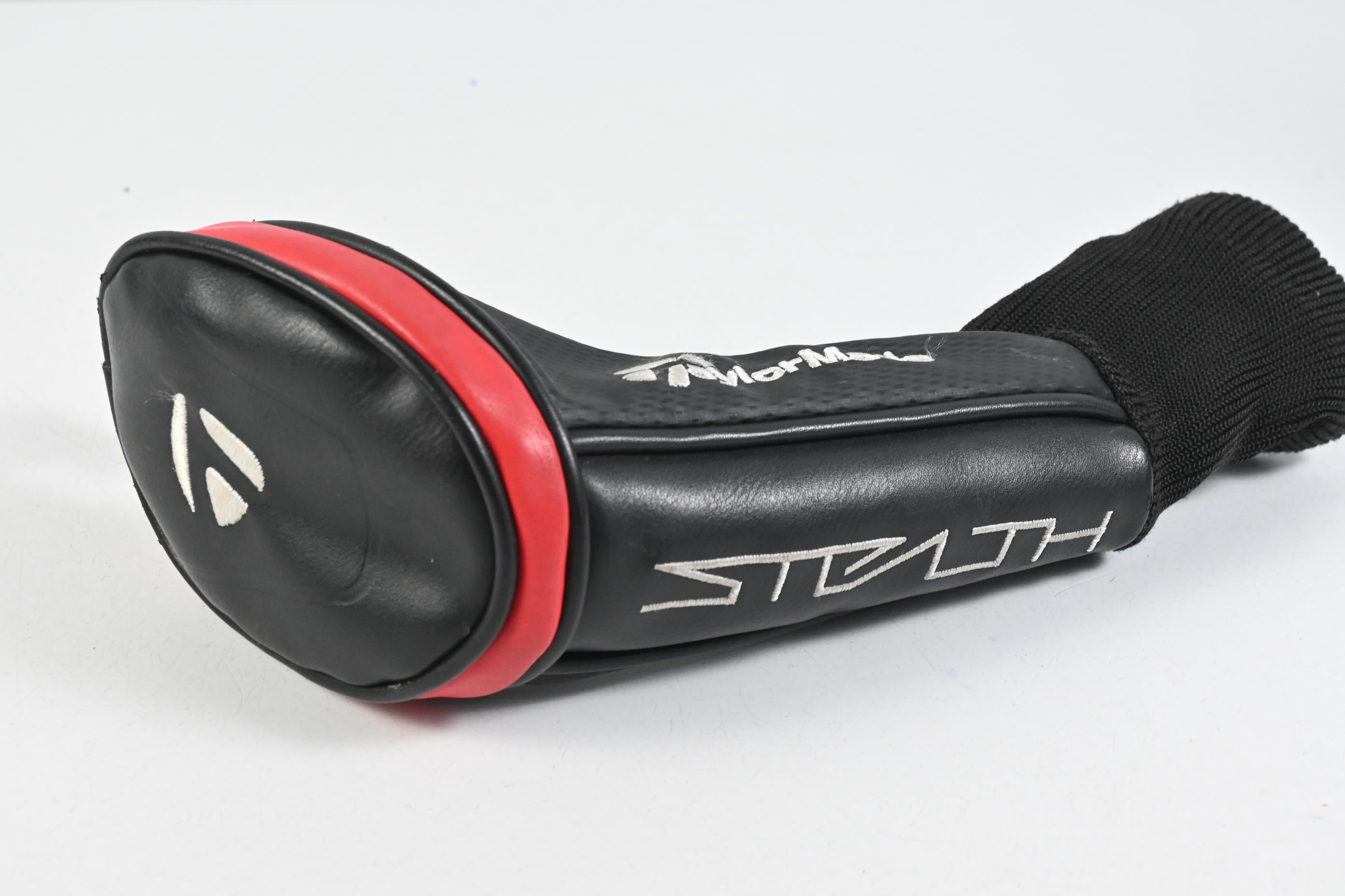 Taylormade Stealth Plus #4 Hybrid / 22 Degree / Regular Flex HZRDUS Smoke RDX