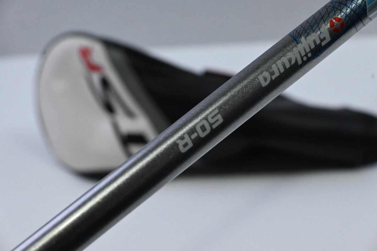 Titleist TSR2 Driver / 11 Degree / Regular Flex Fujikura Pro 50 Shaft