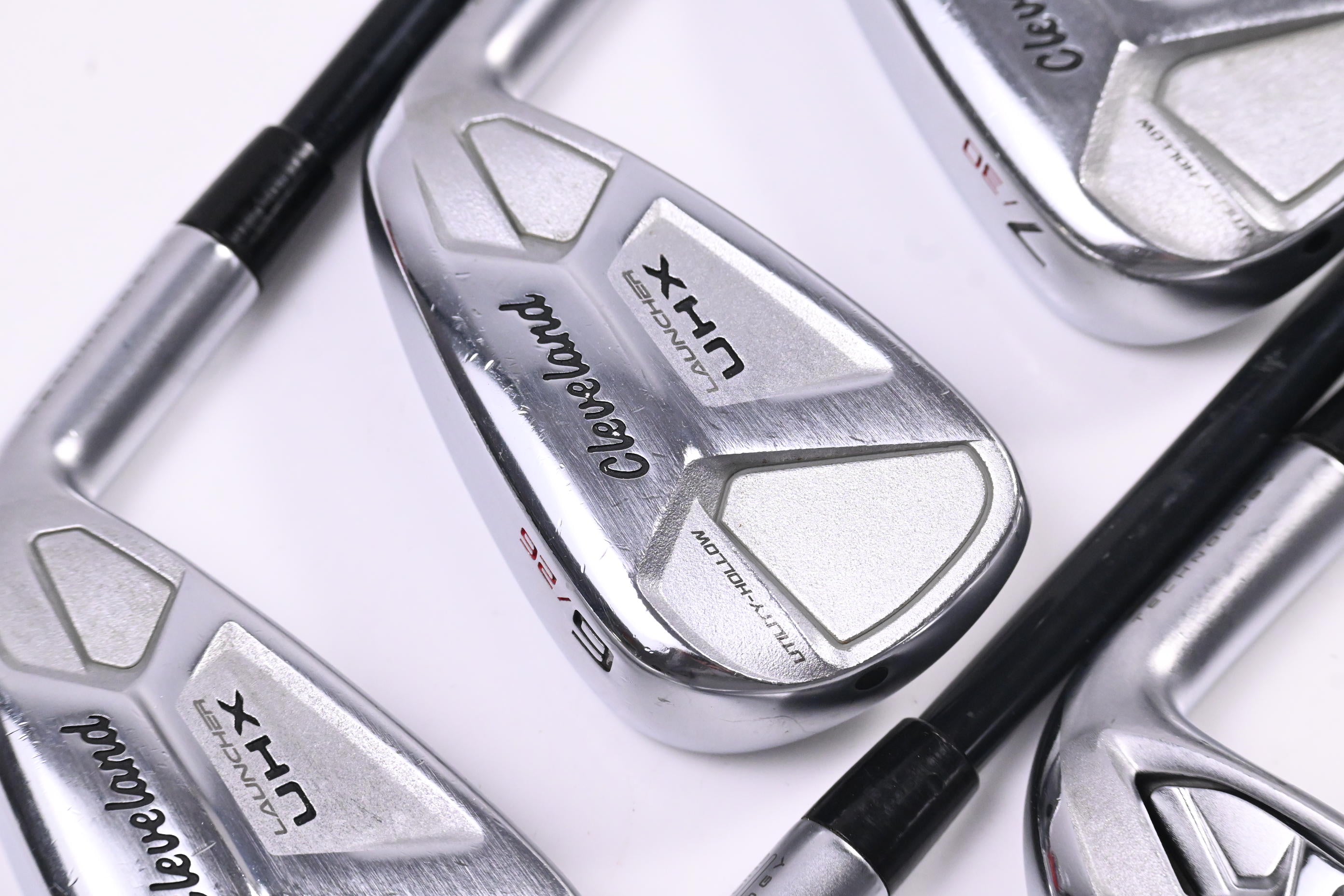 Cleveland Launcher UHX Irons / 5-PW / Regular Flex Miyazaki C.Kua 6 Shafts