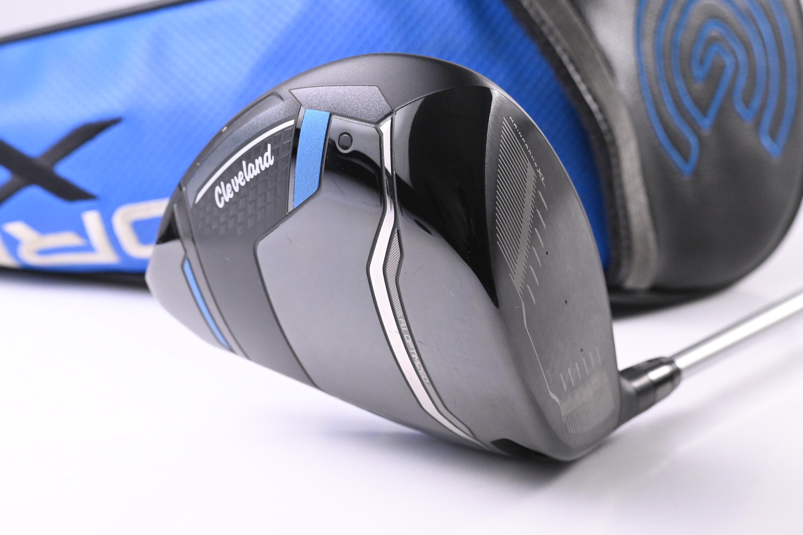 Cleveland HiBore XL Lite Driver / 9-12 Degree / Regular Flex Aldila Ascent PL 40