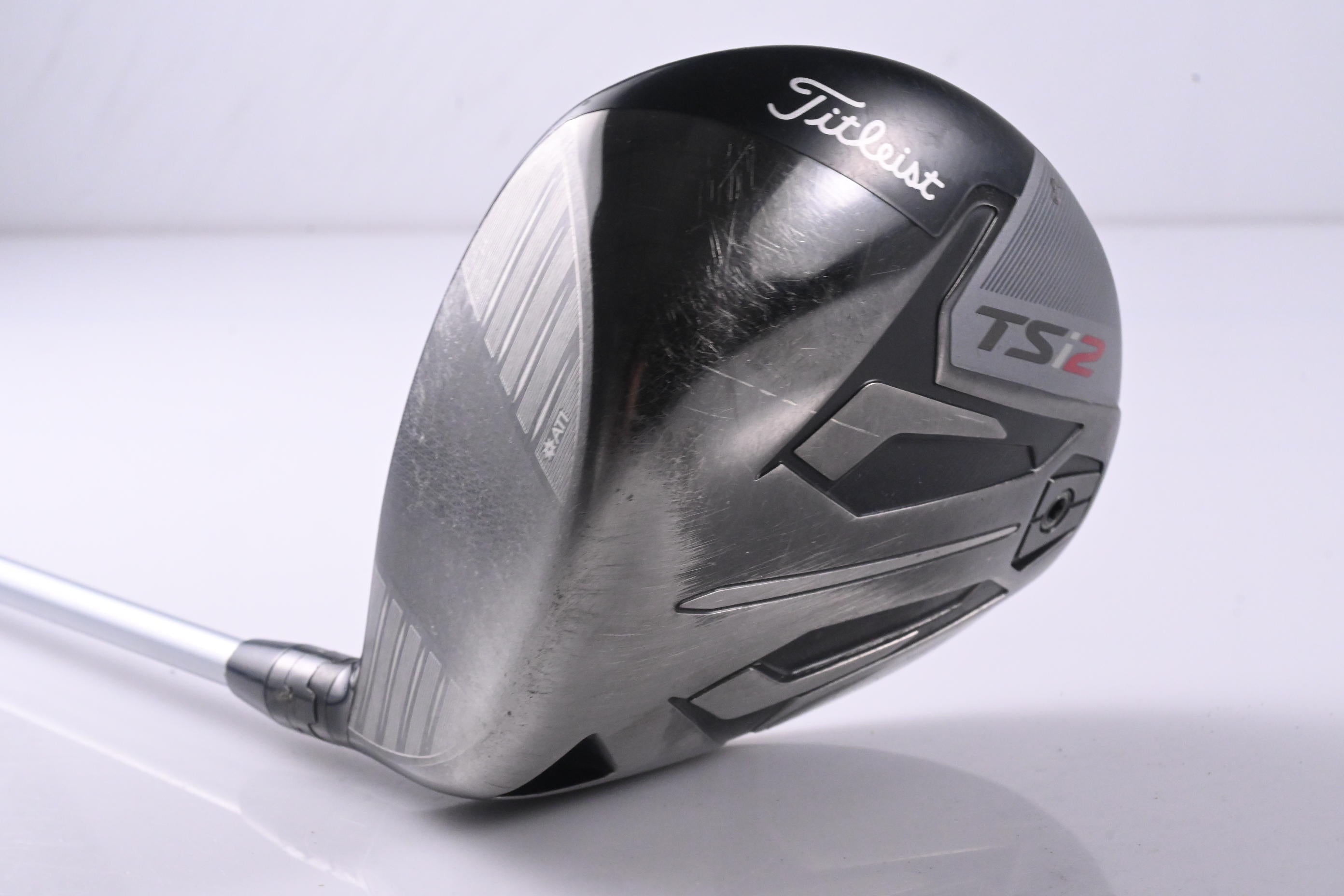 Left Hand Titleist TSi2 Driver / 10 Degree / Stiff Flex Fujikura Vista Pro 65