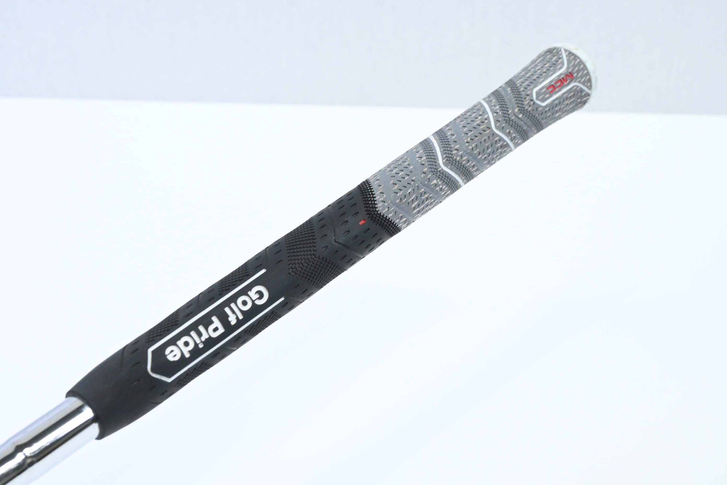 Ping S159 Gap Wedge / 52 Degree / Black Dot / Stiff Flex Dynamic Gold 105 Shaft