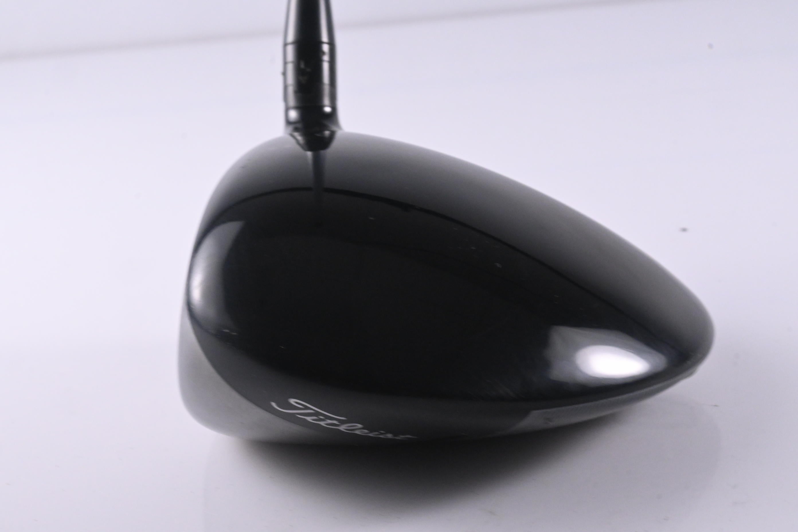 Left Hand Titleist TSi2 Driver / 10 Degree / Stiff Flex Fujikura Vista Pro 65